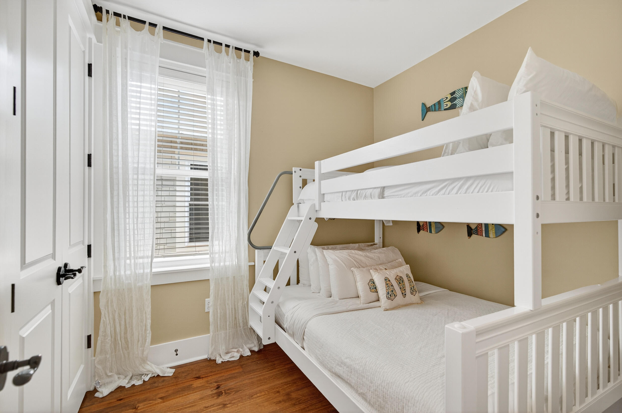 NATUREWALK AT SEAGROVE - Residential