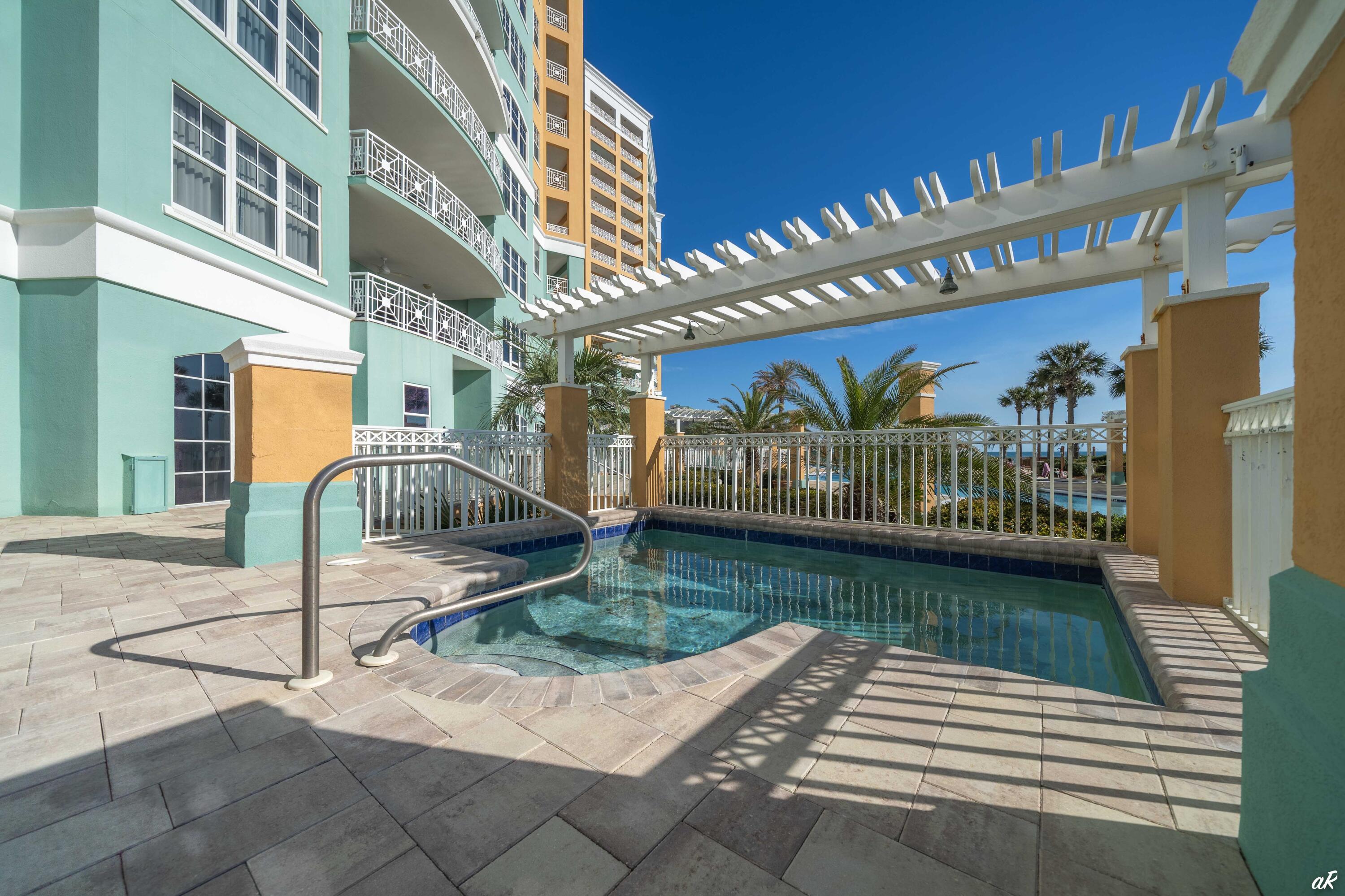 En Soleil - Residential