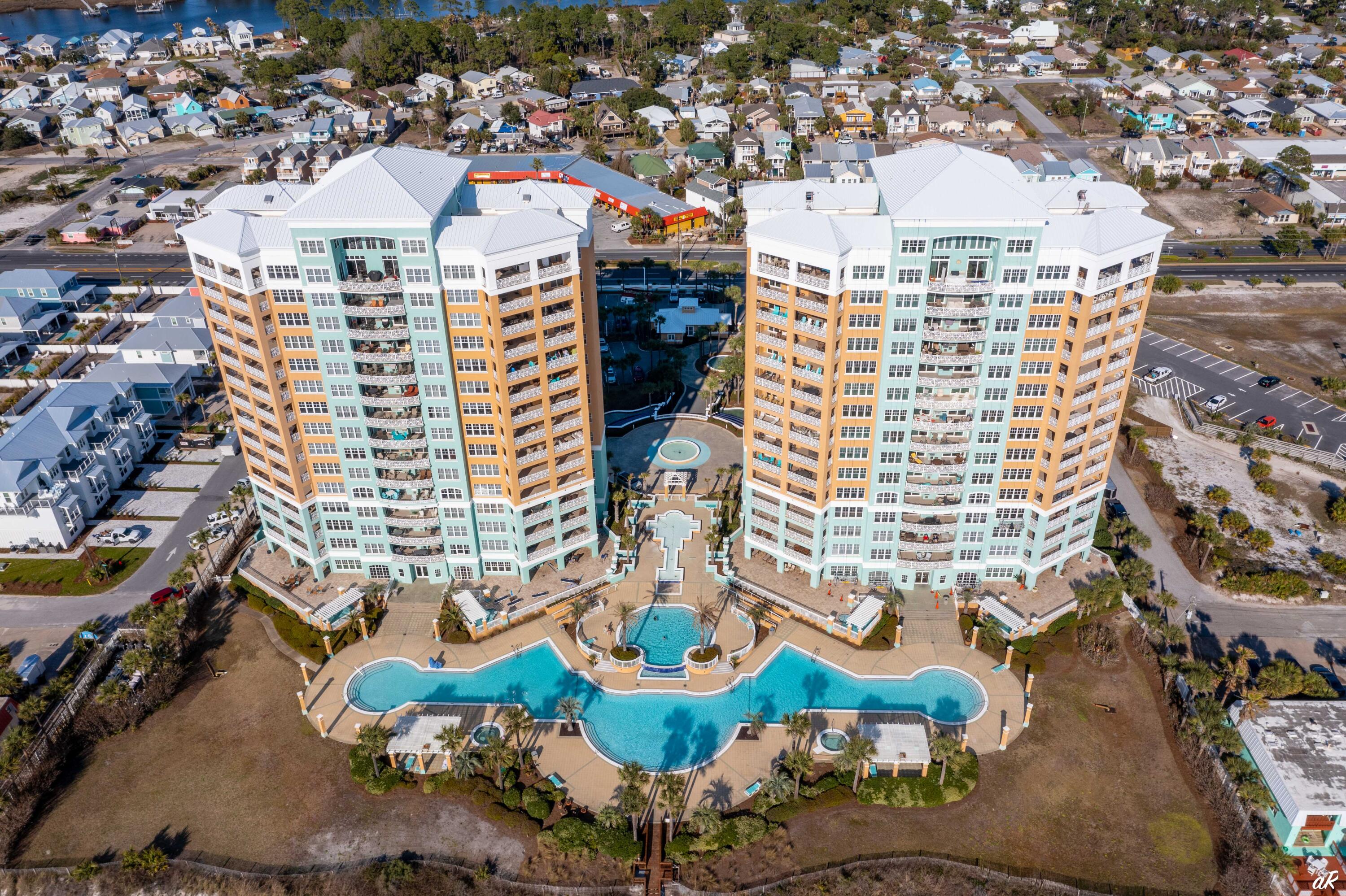 En Soleil - Residential