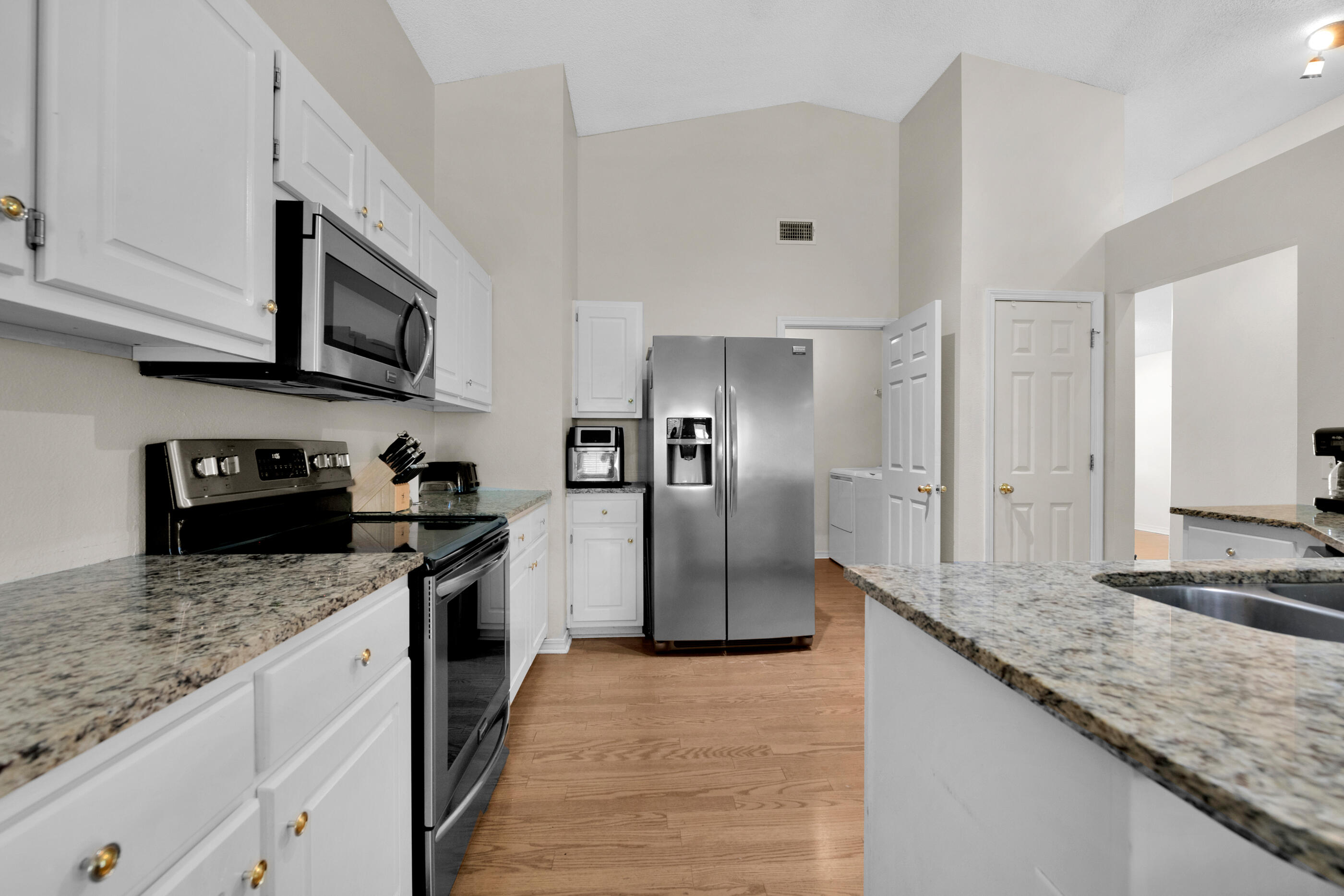 EMERALD VILLAGE S/D - Residential