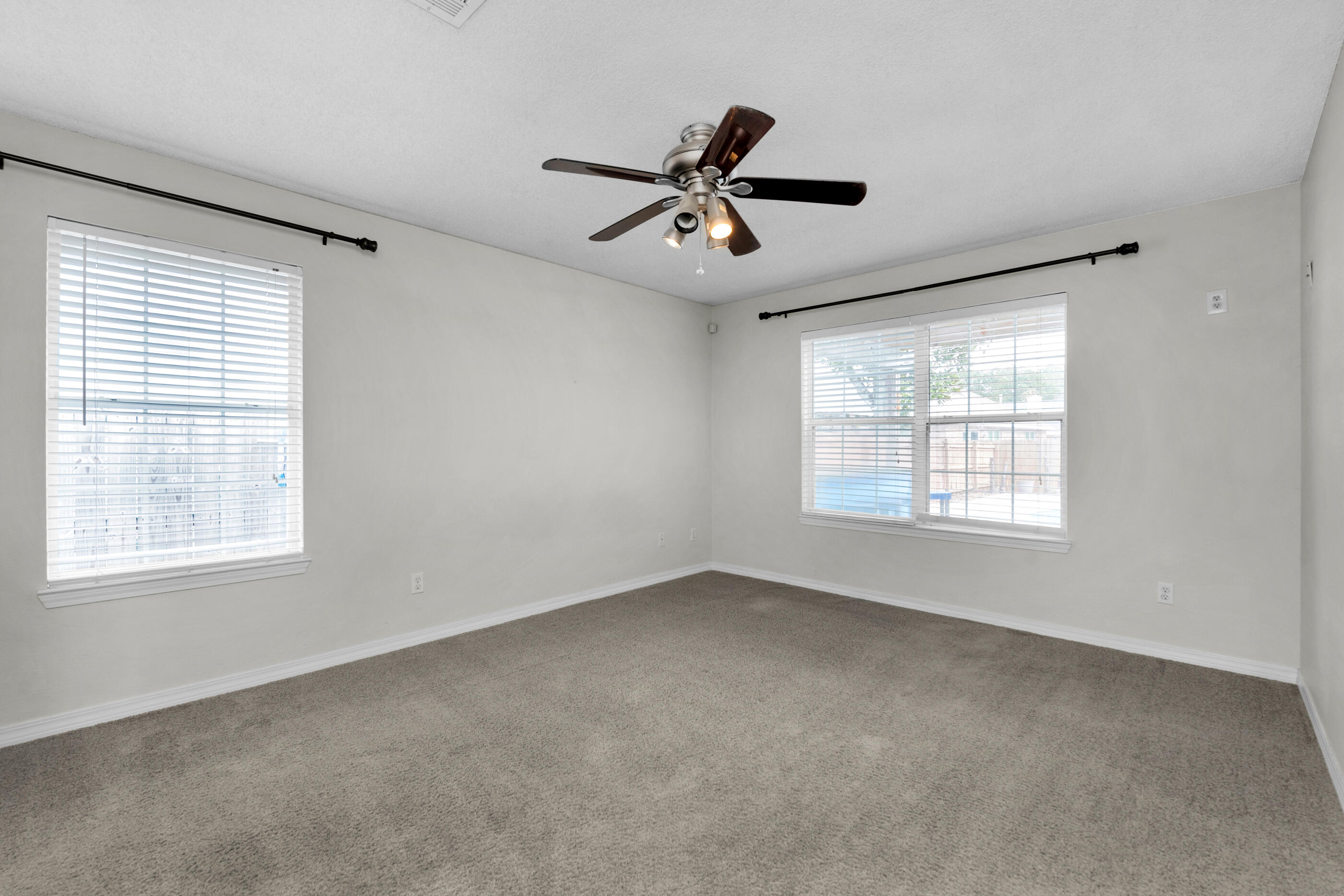 EMERALD VILLAGE S/D - Residential