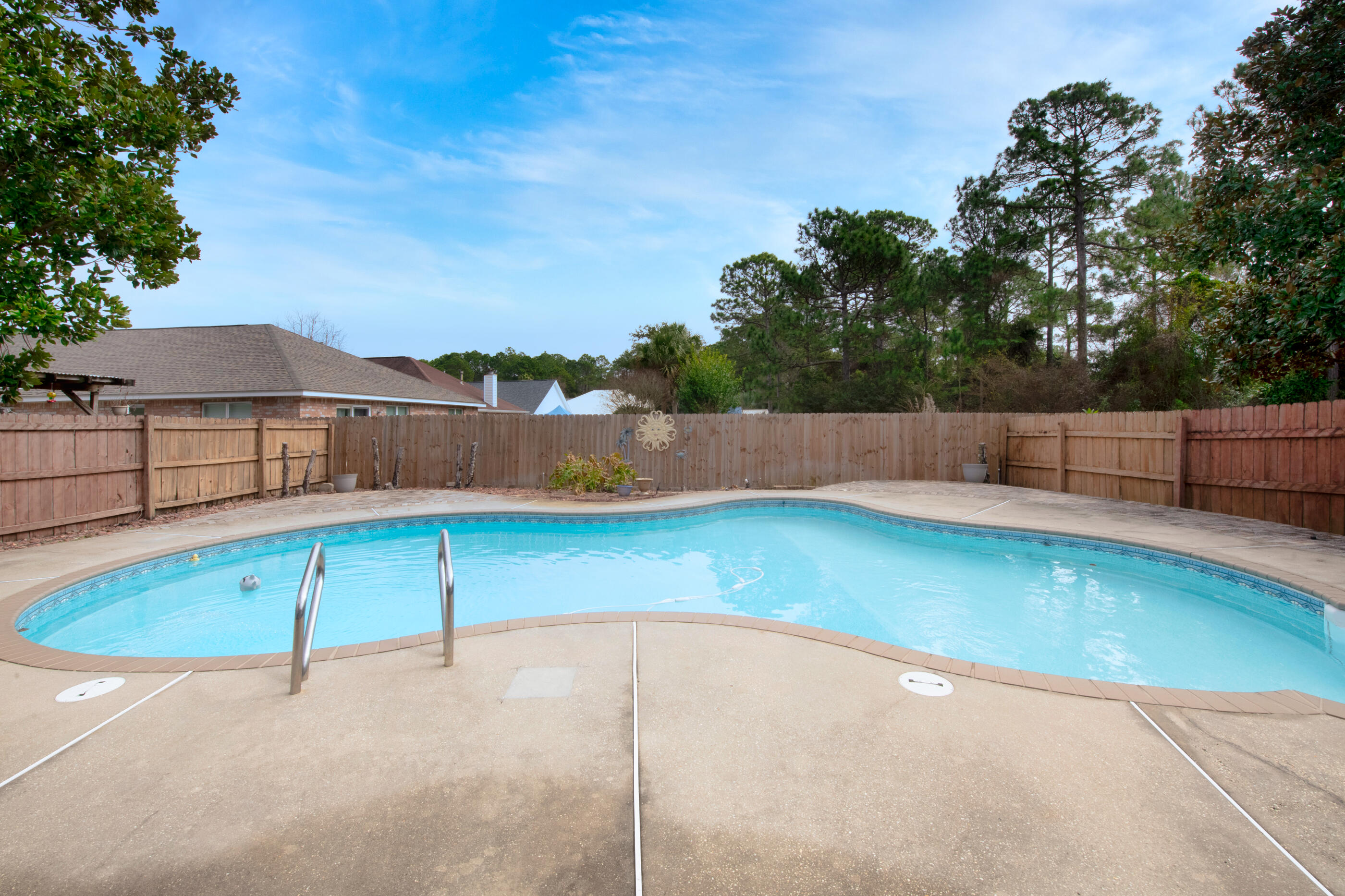 EMERALD VILLAGE S/D - Residential