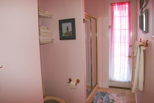 DANA POINTE - Residential