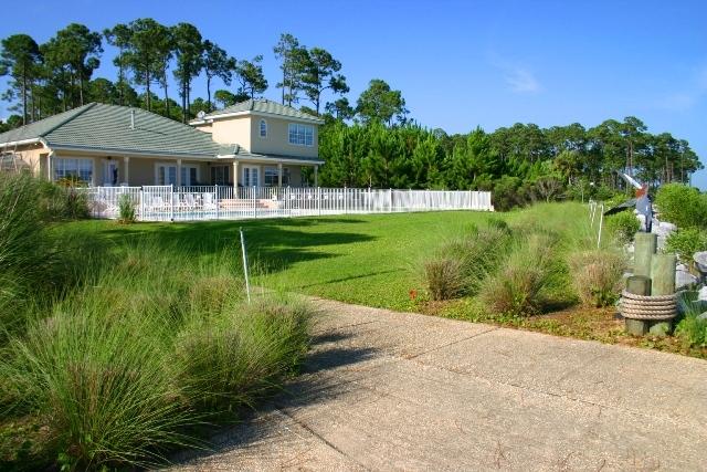 DANA POINTE - Residential