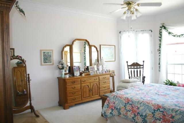 DANA POINTE - Residential