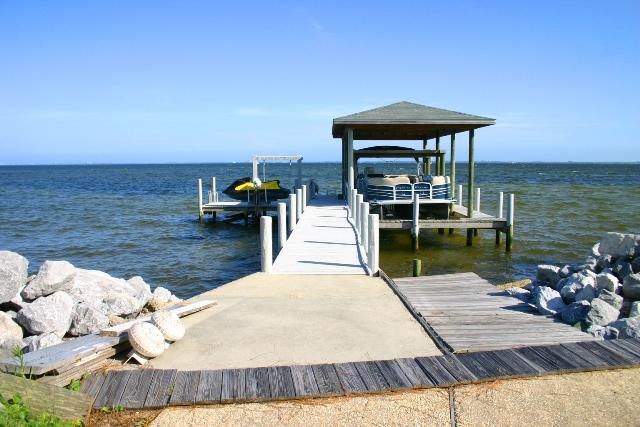 DANA POINTE - Residential