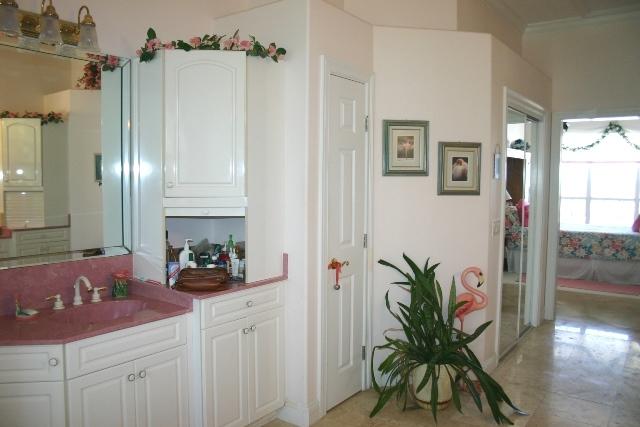 DANA POINTE - Residential