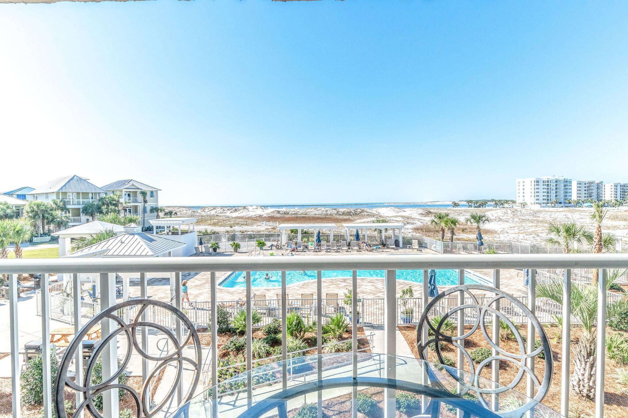 MAGNOLIA HOUSE - Residential