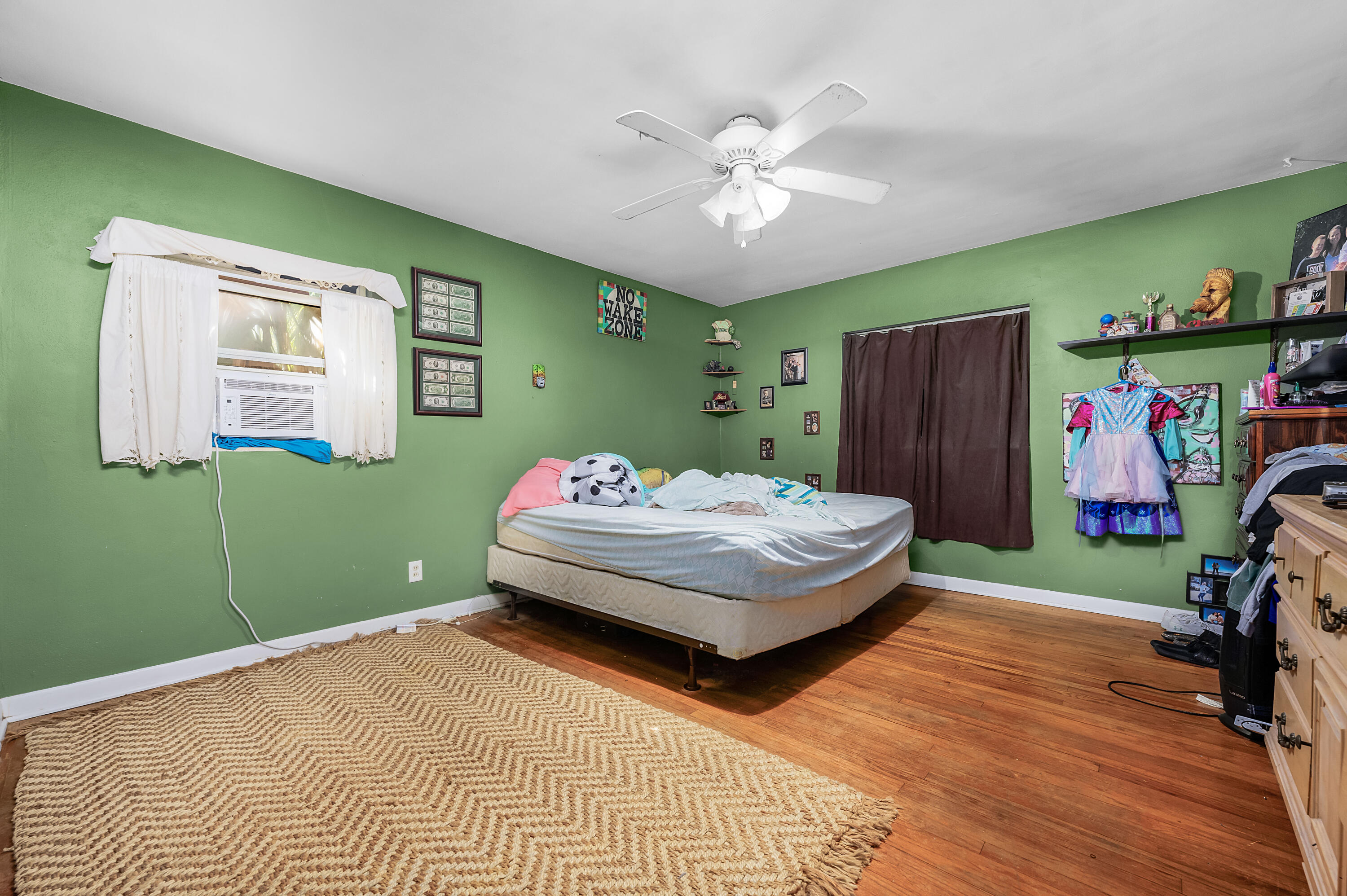 VILLA RUSS PARK - Residential