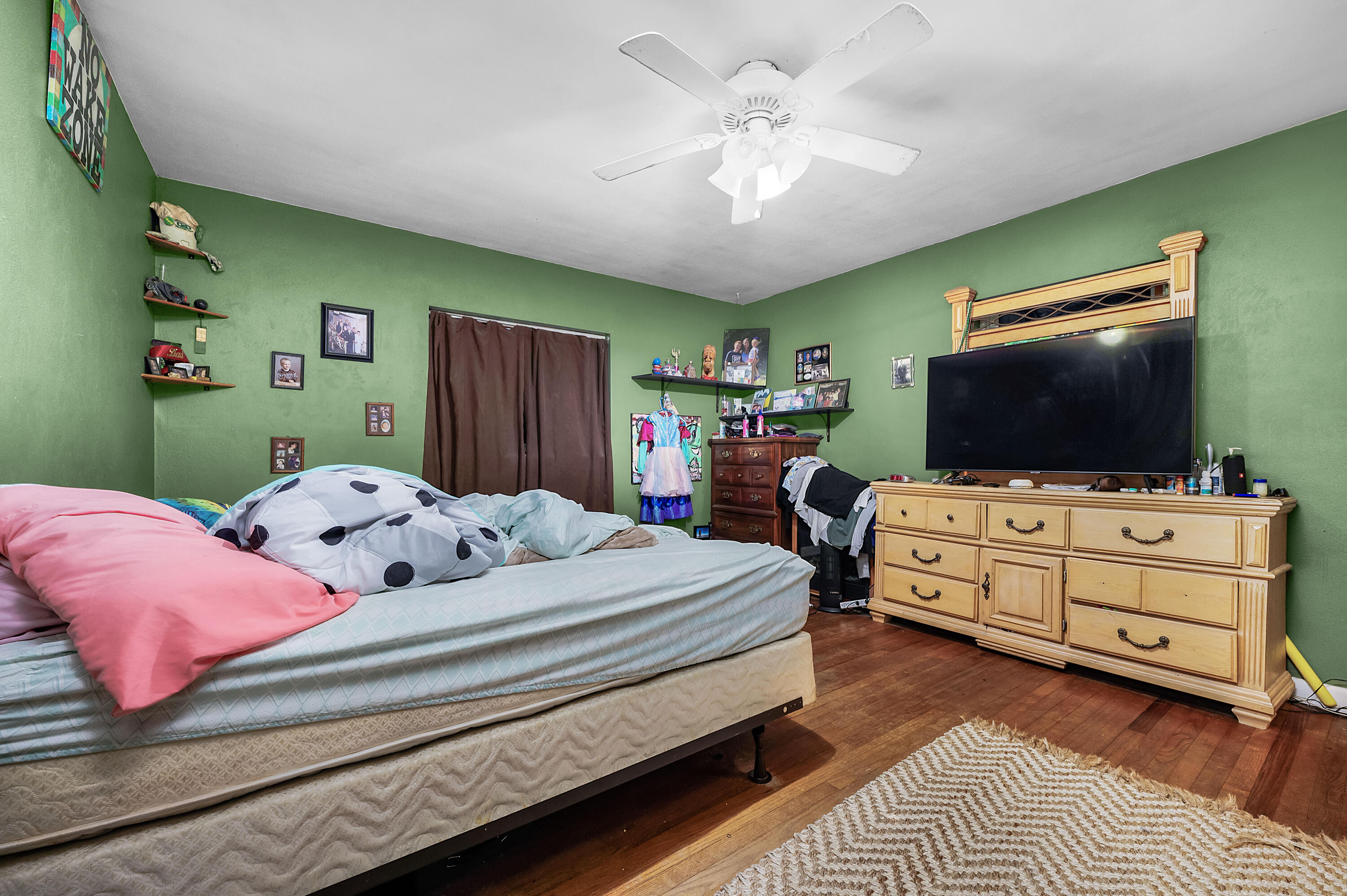 VILLA RUSS PARK - Residential