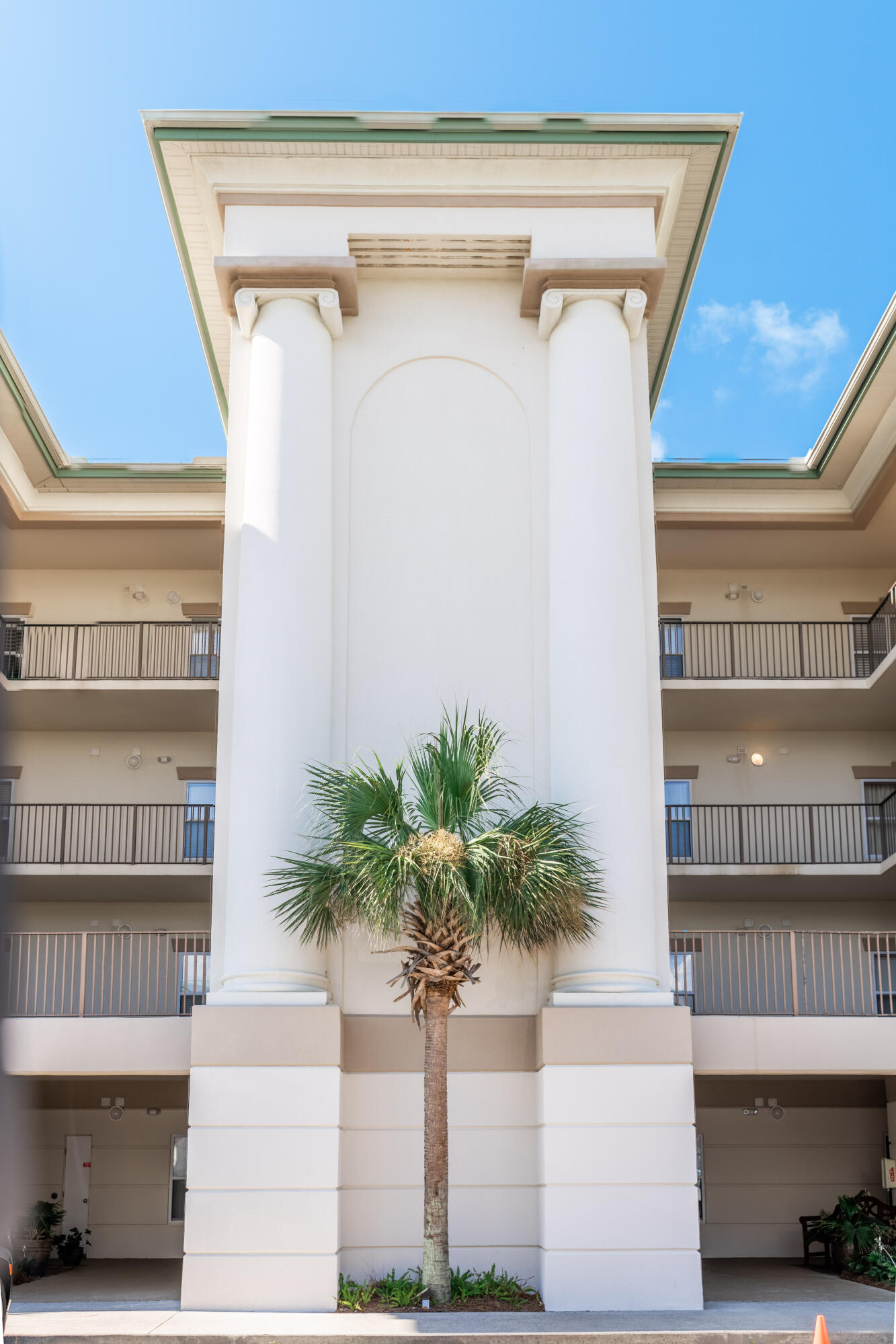 LEGACY THE - Residential