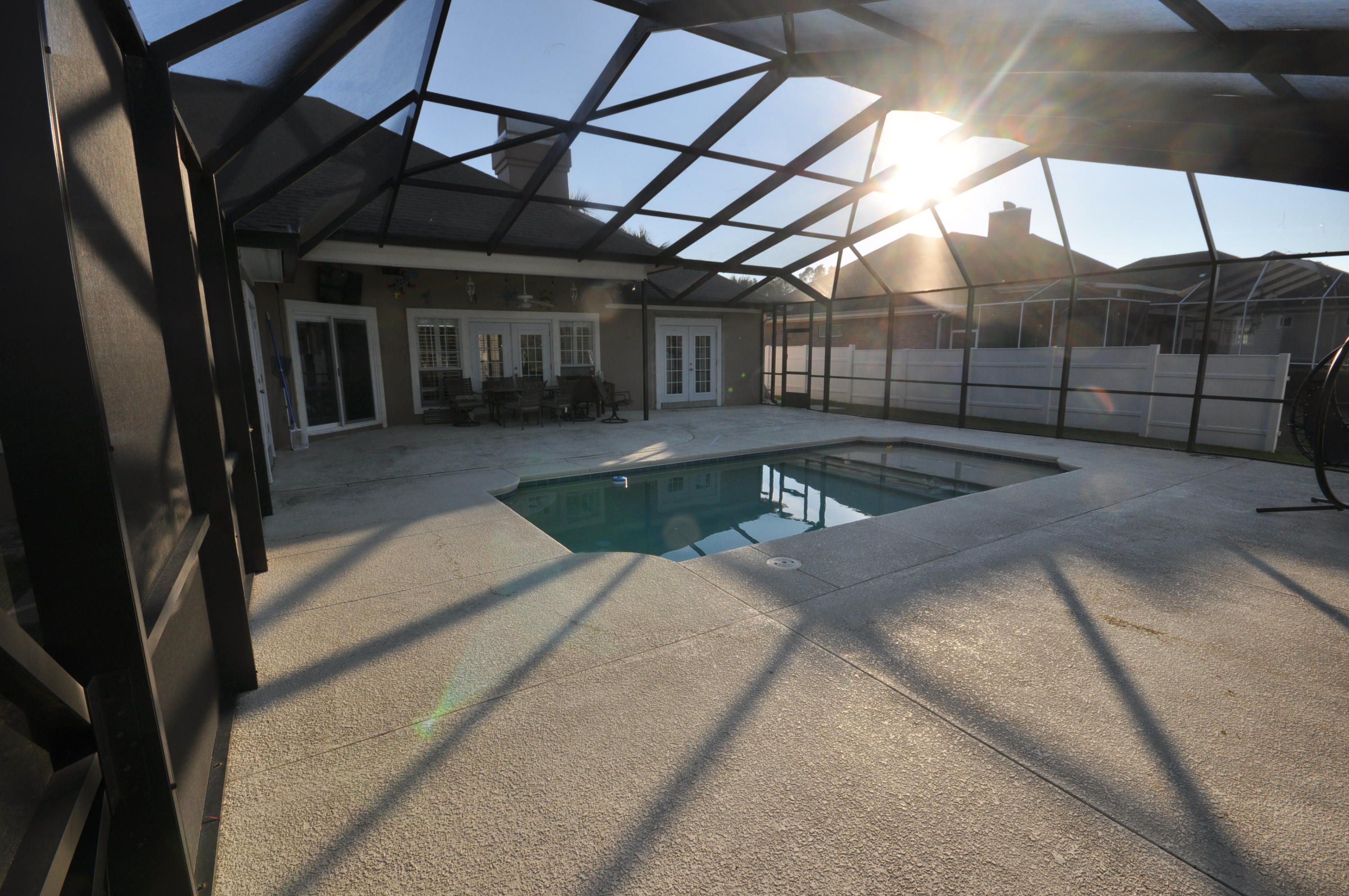 GLADES THE - Residential