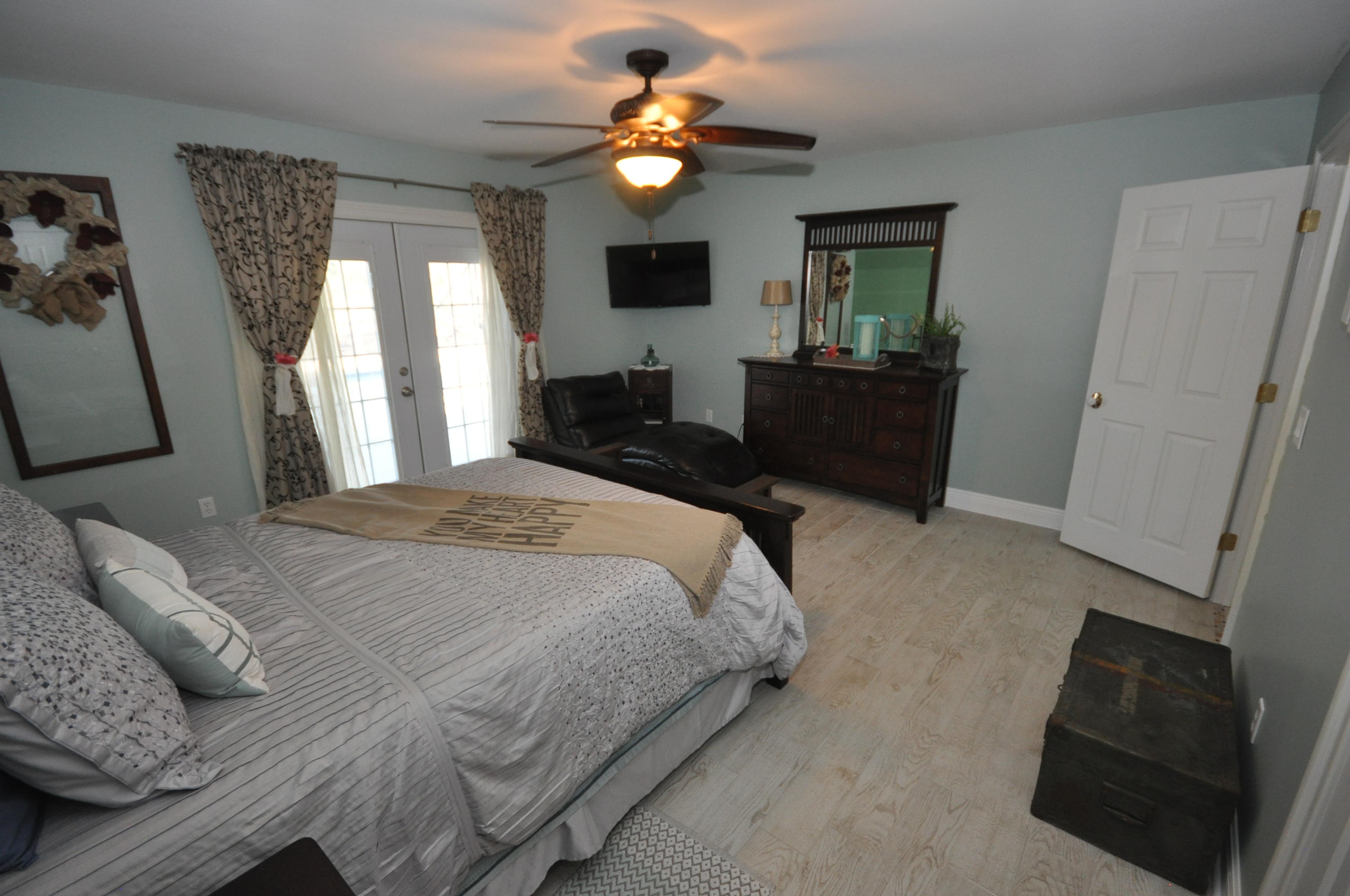 GLADES THE - Residential