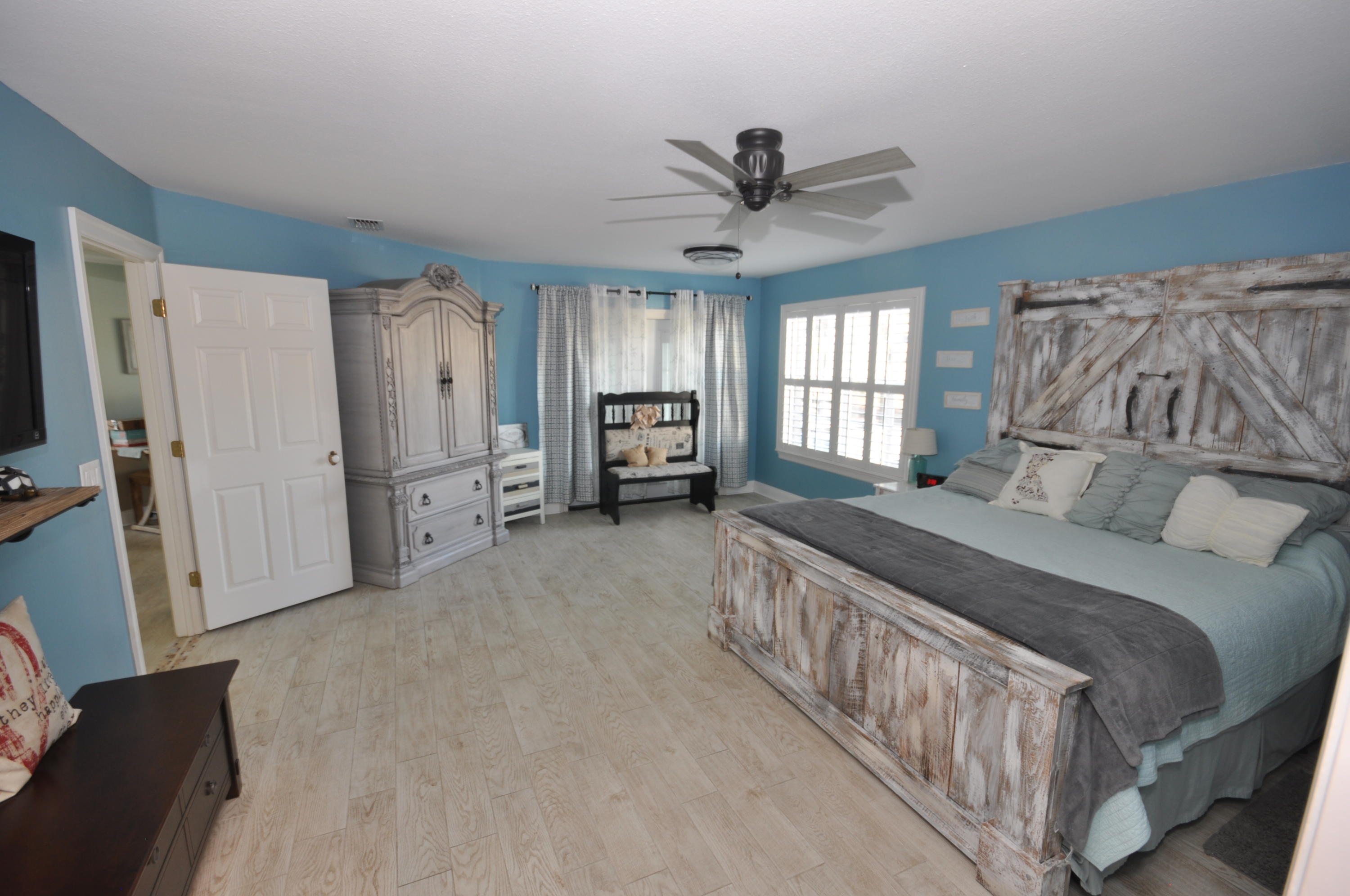 GLADES THE - Residential