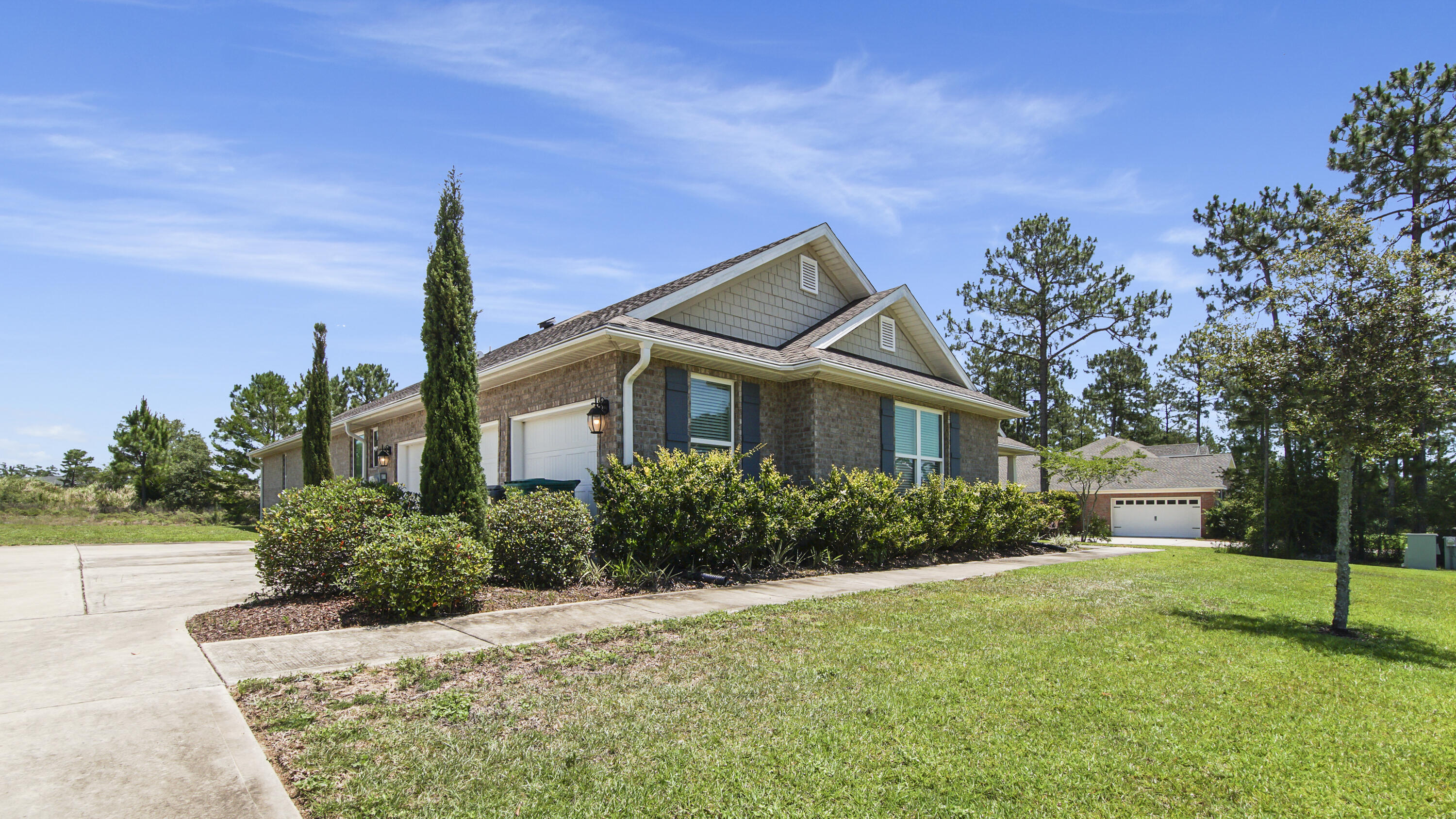 WINDSWEPT ESTATES - Residential