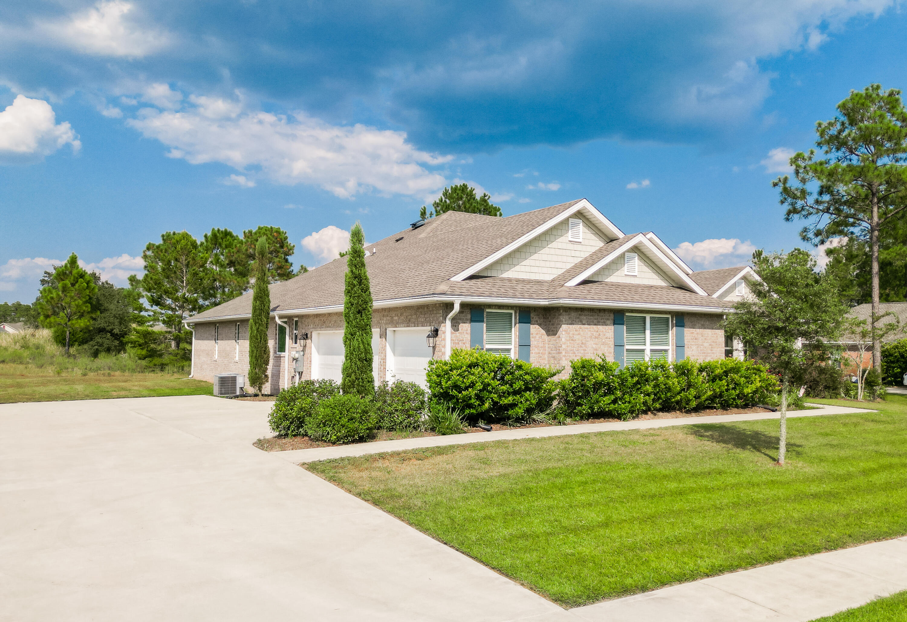 WINDSWEPT ESTATES - Residential