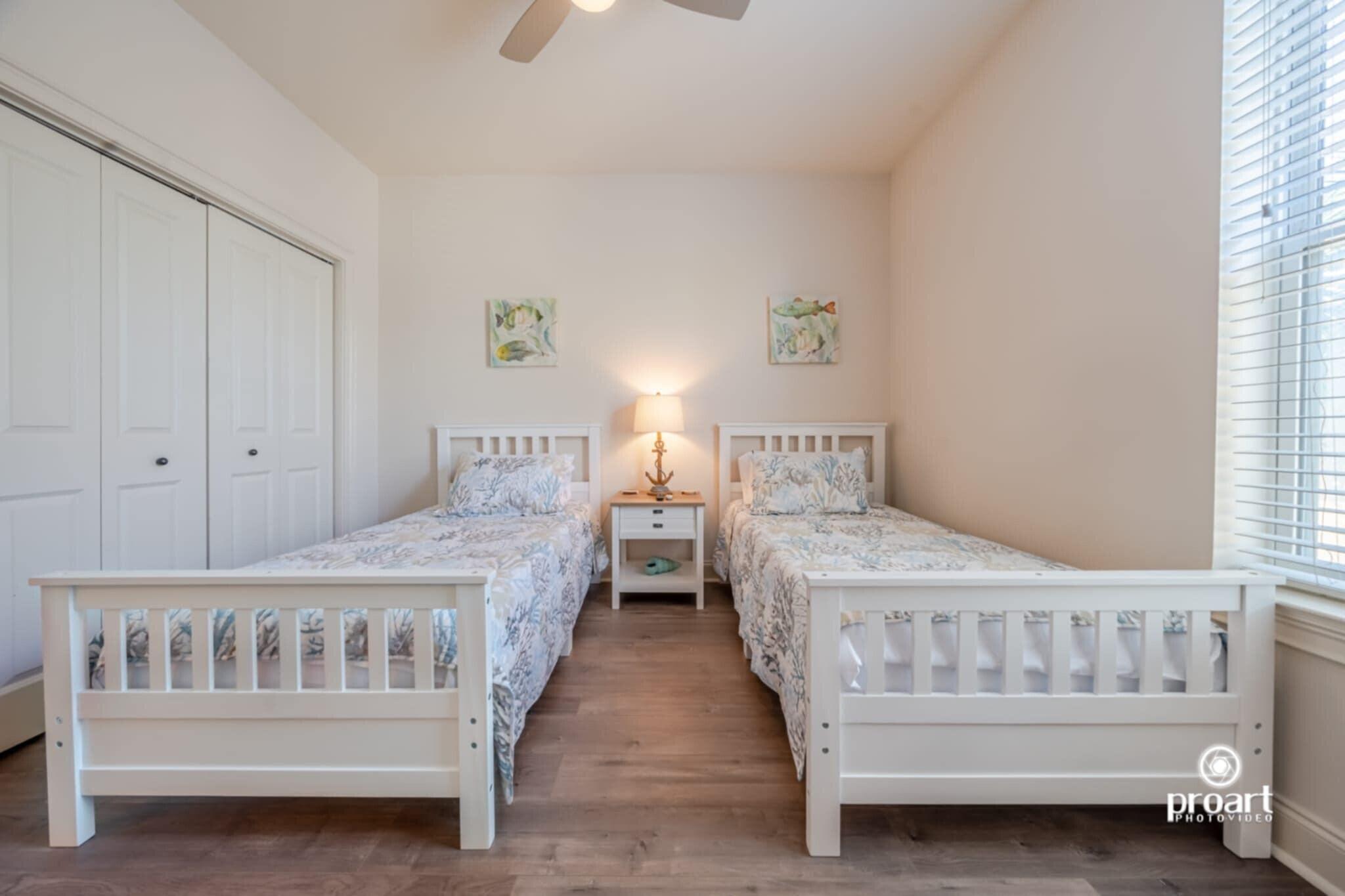 TOPSAIL VILLAGE - Residential