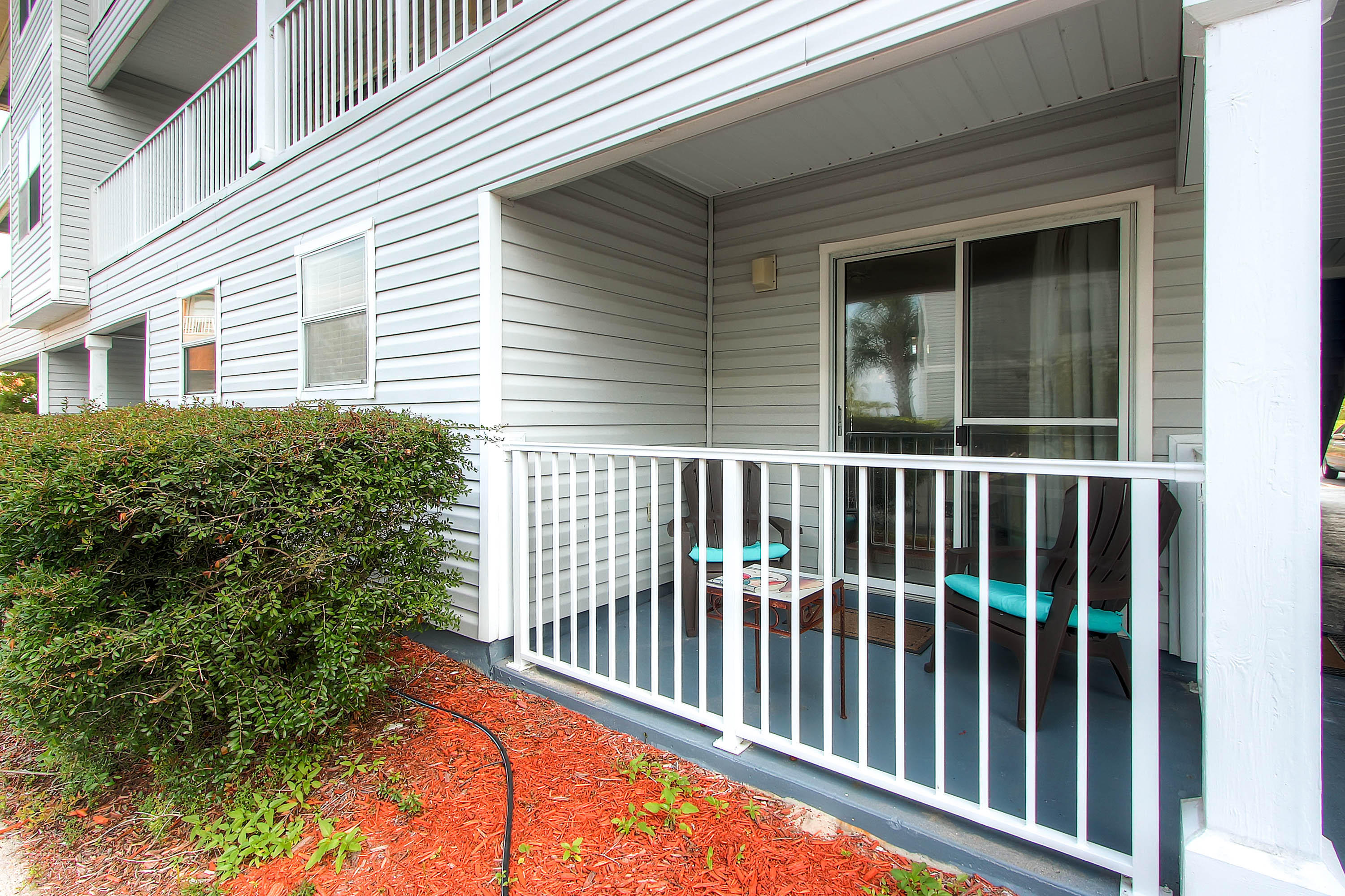 BEACHSIDE VILLAS CONDO - Residential