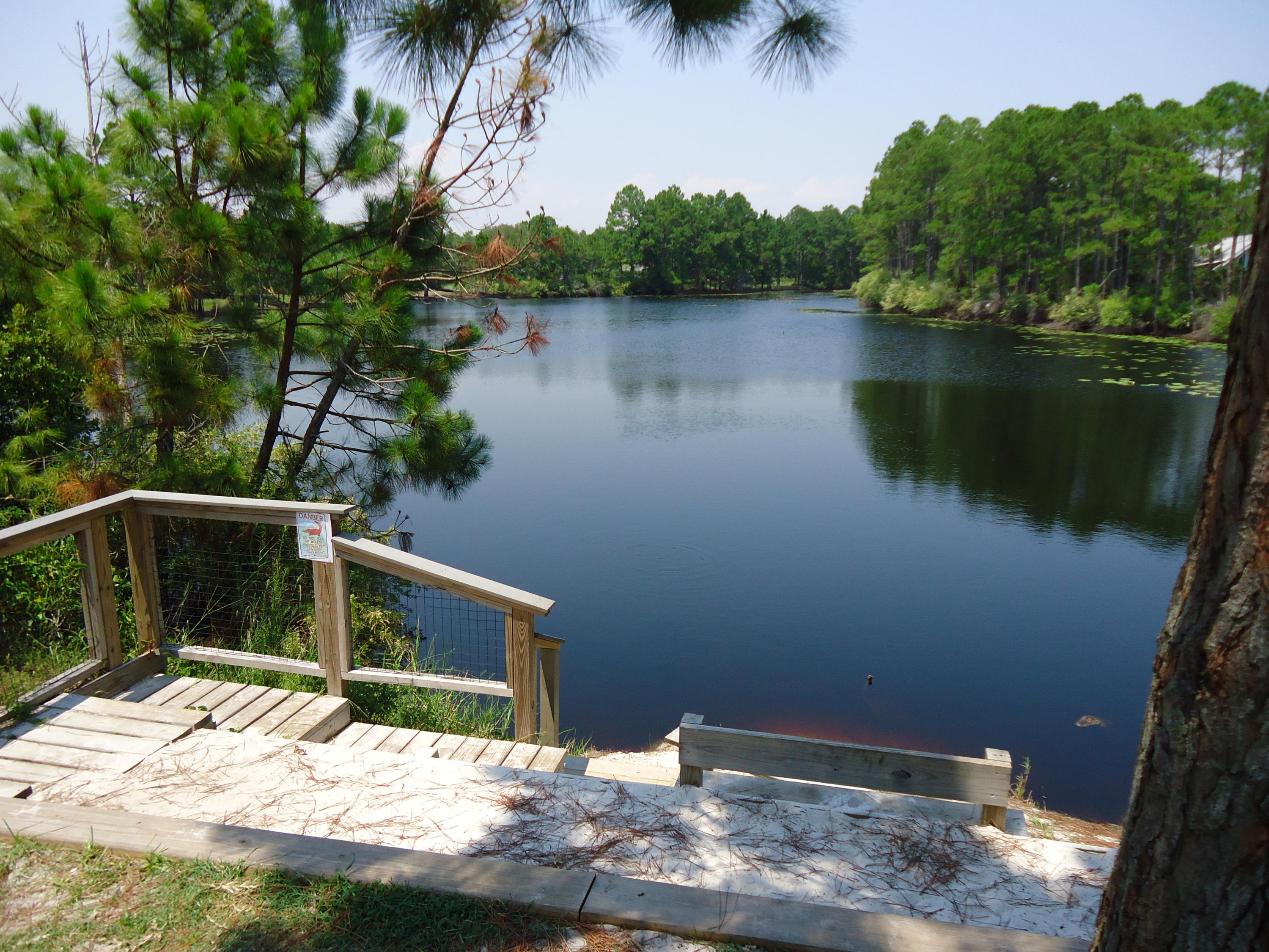 BEACHSIDE VILLAS CONDO - Residential