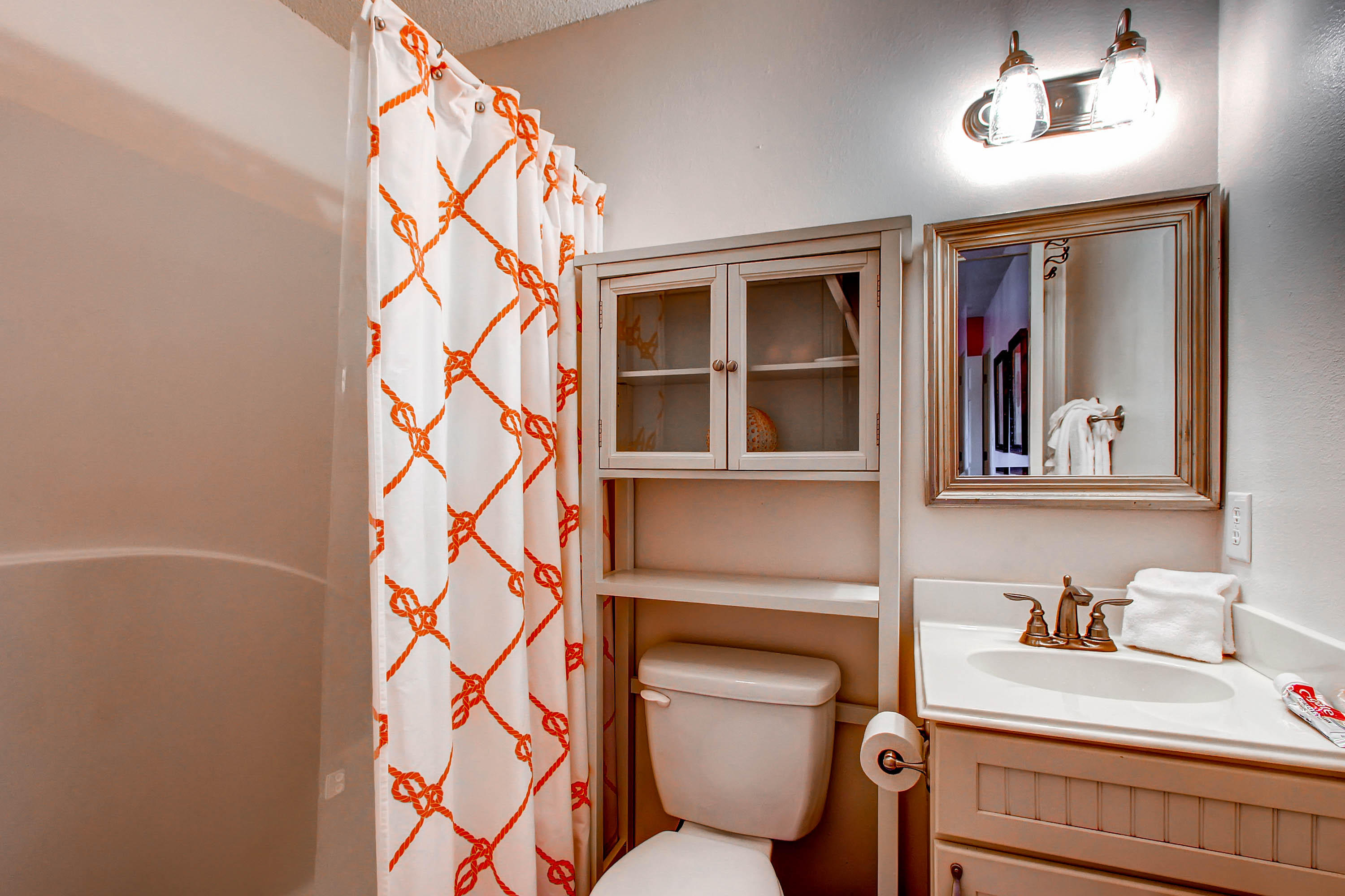 BEACHSIDE VILLAS CONDO - Residential