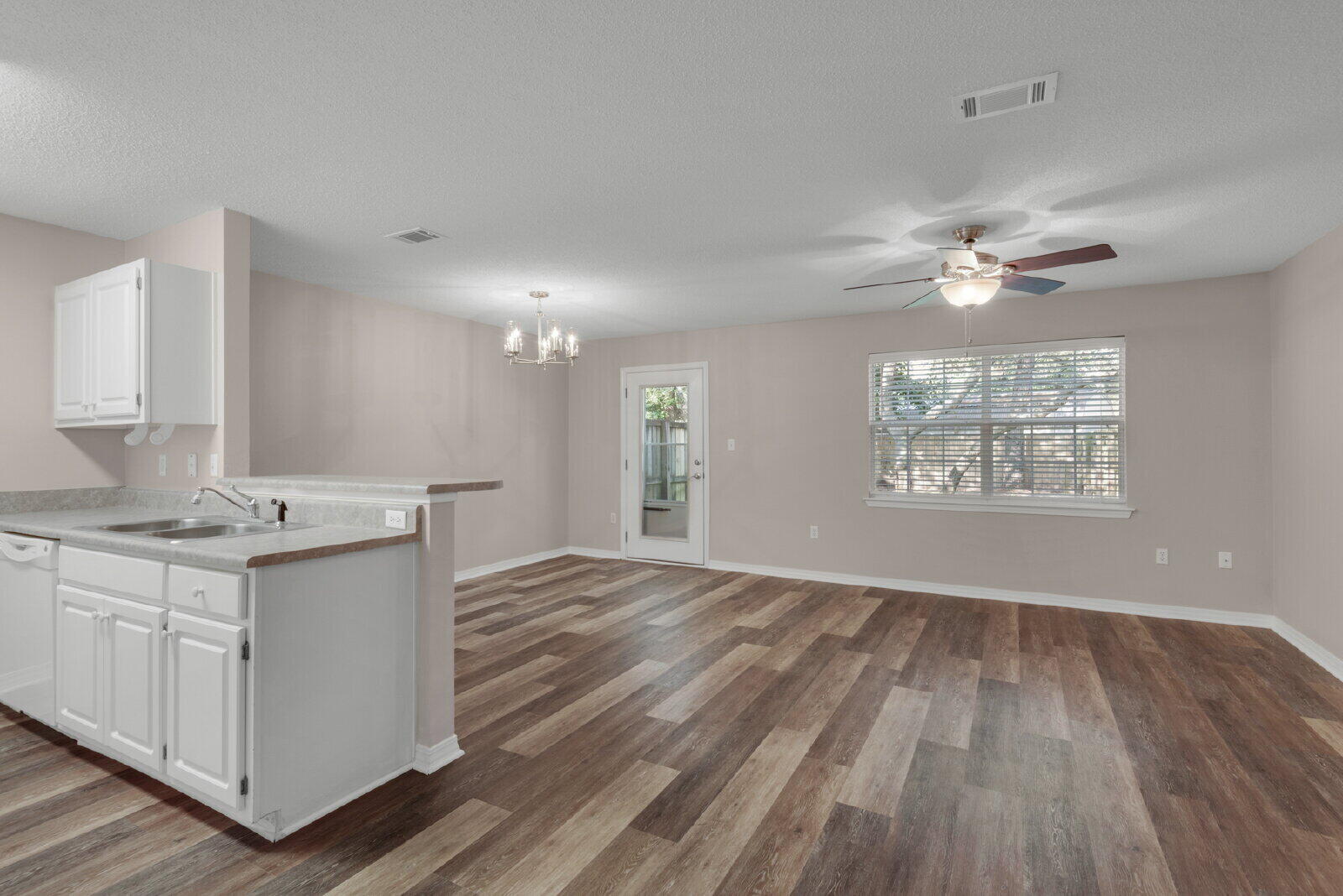 WATREE GARDENS - Residential Lease
