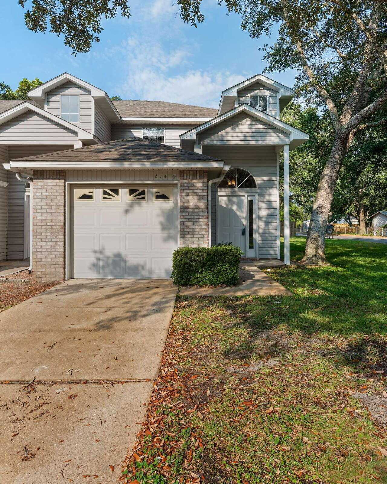 WATREE GARDENS - Residential Lease