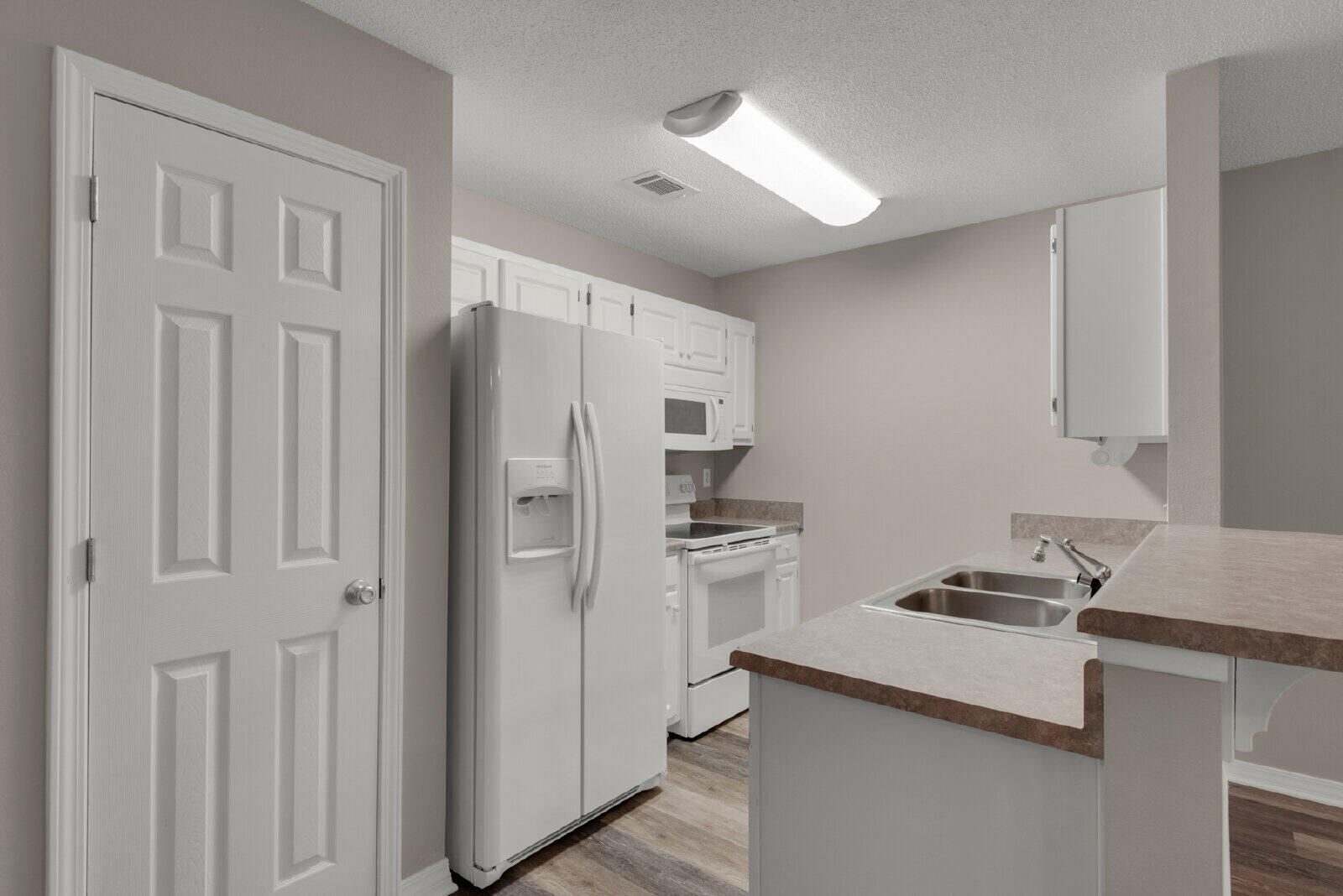 WATREE GARDENS - Residential Lease