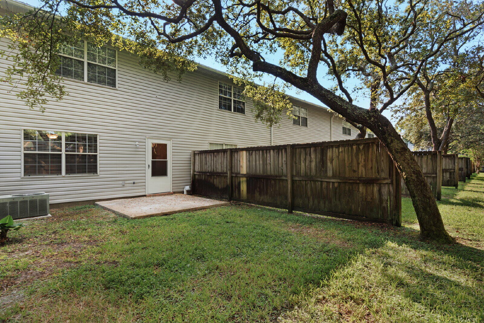 WATREE GARDENS - Residential Lease