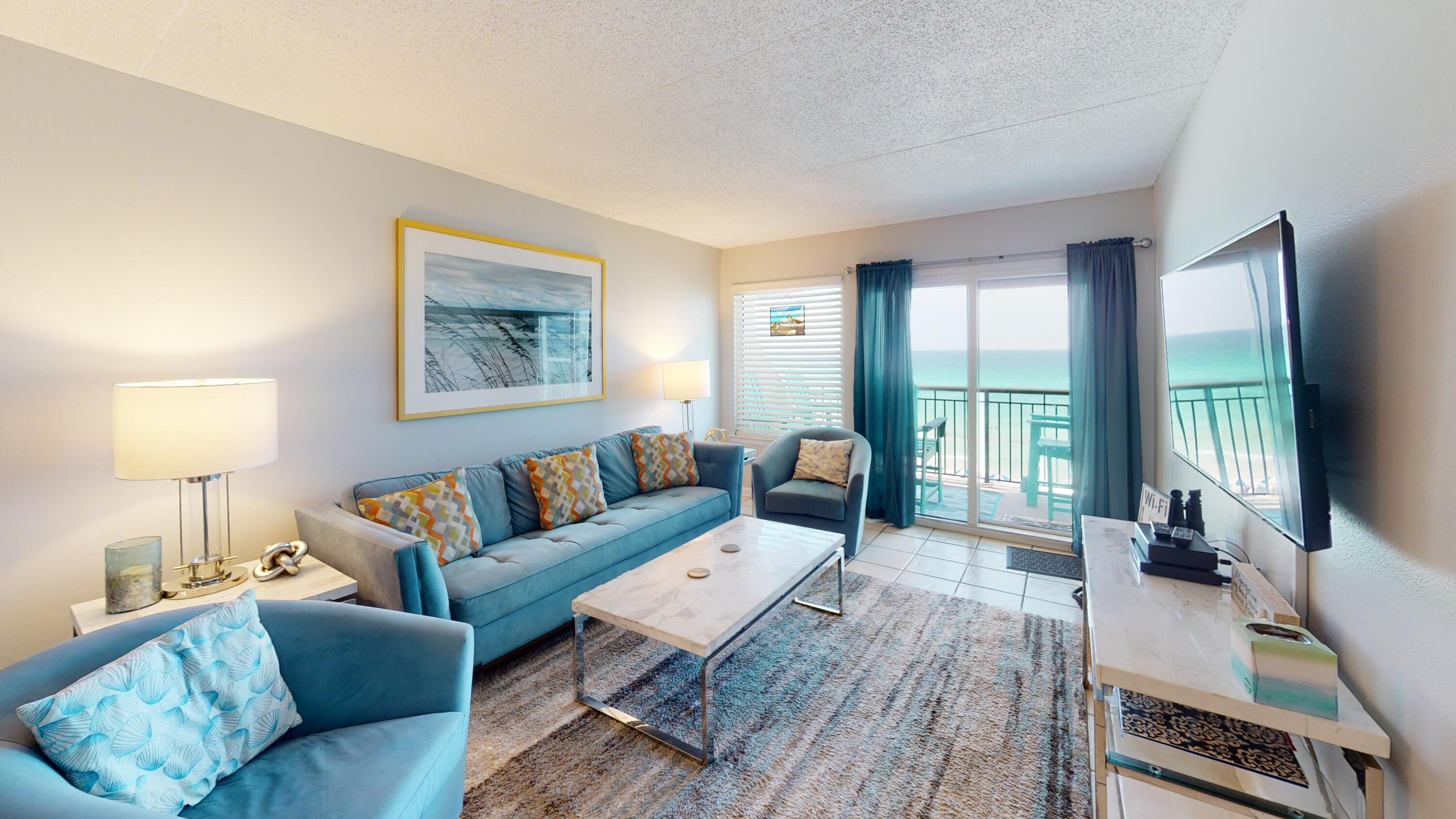 ISLAND ECHO CONDO - Residential