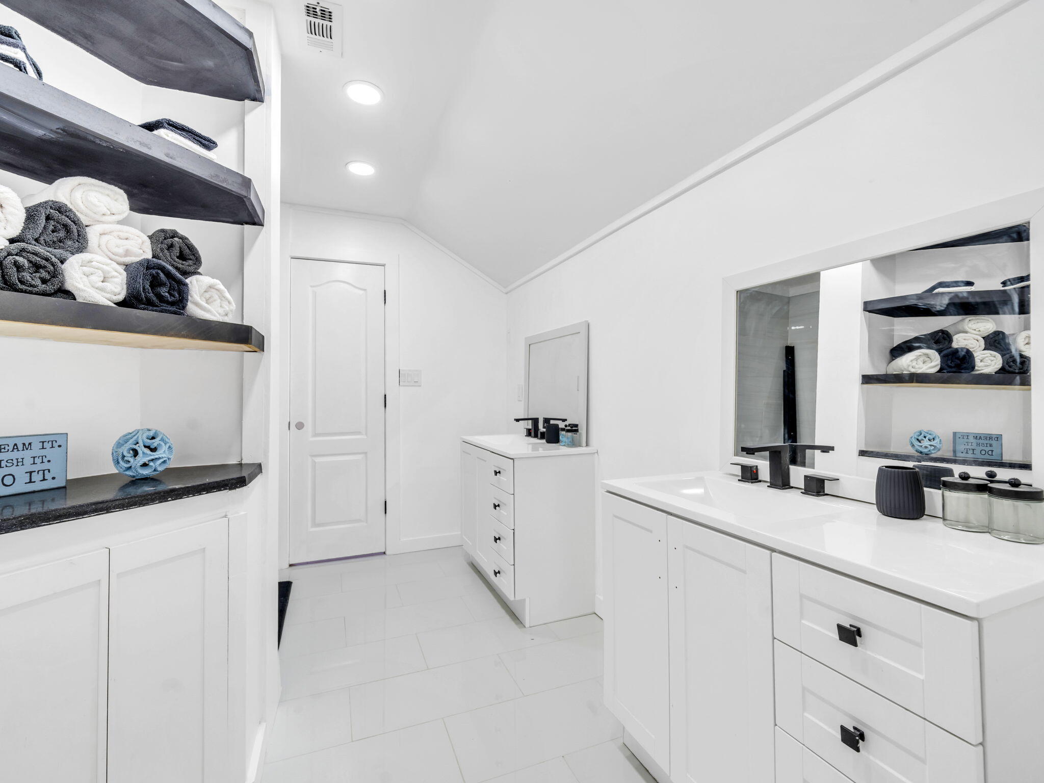 QUIET WOOD 1ST ADD - Residential