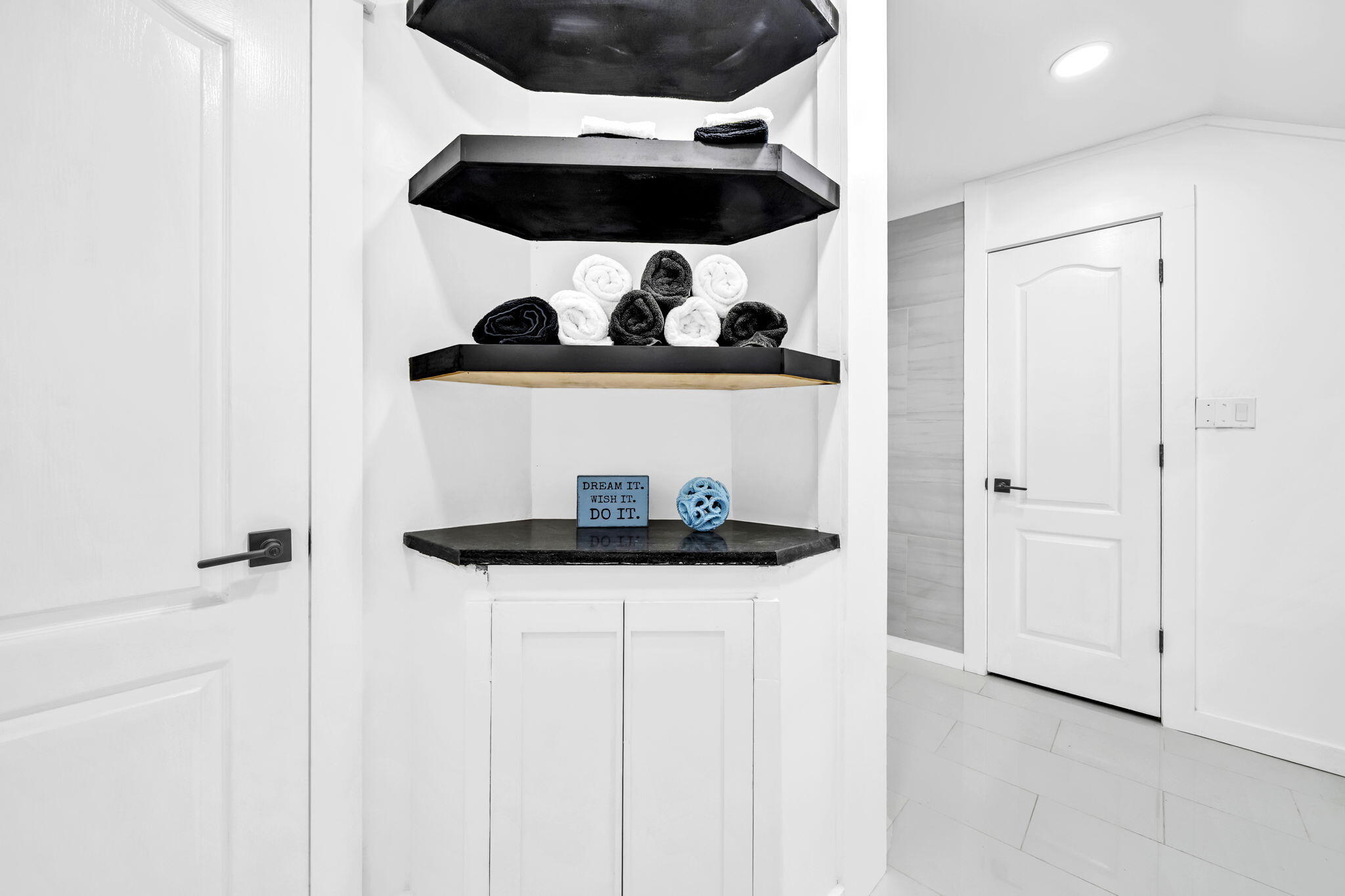 QUIET WOOD 1ST ADD - Residential