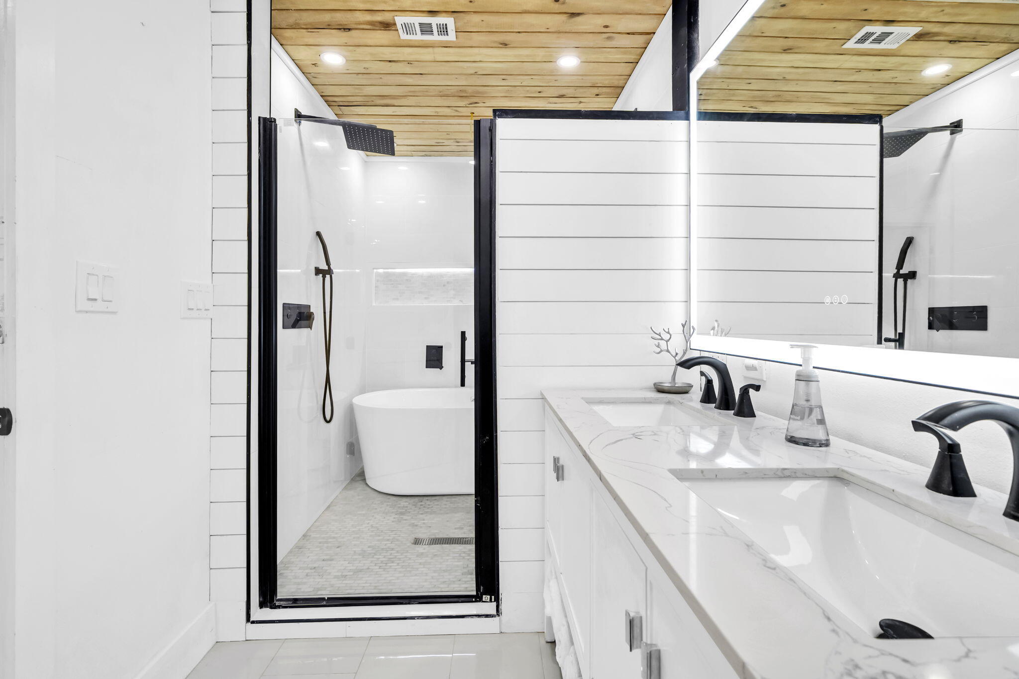 QUIET WOOD 1ST ADD - Residential