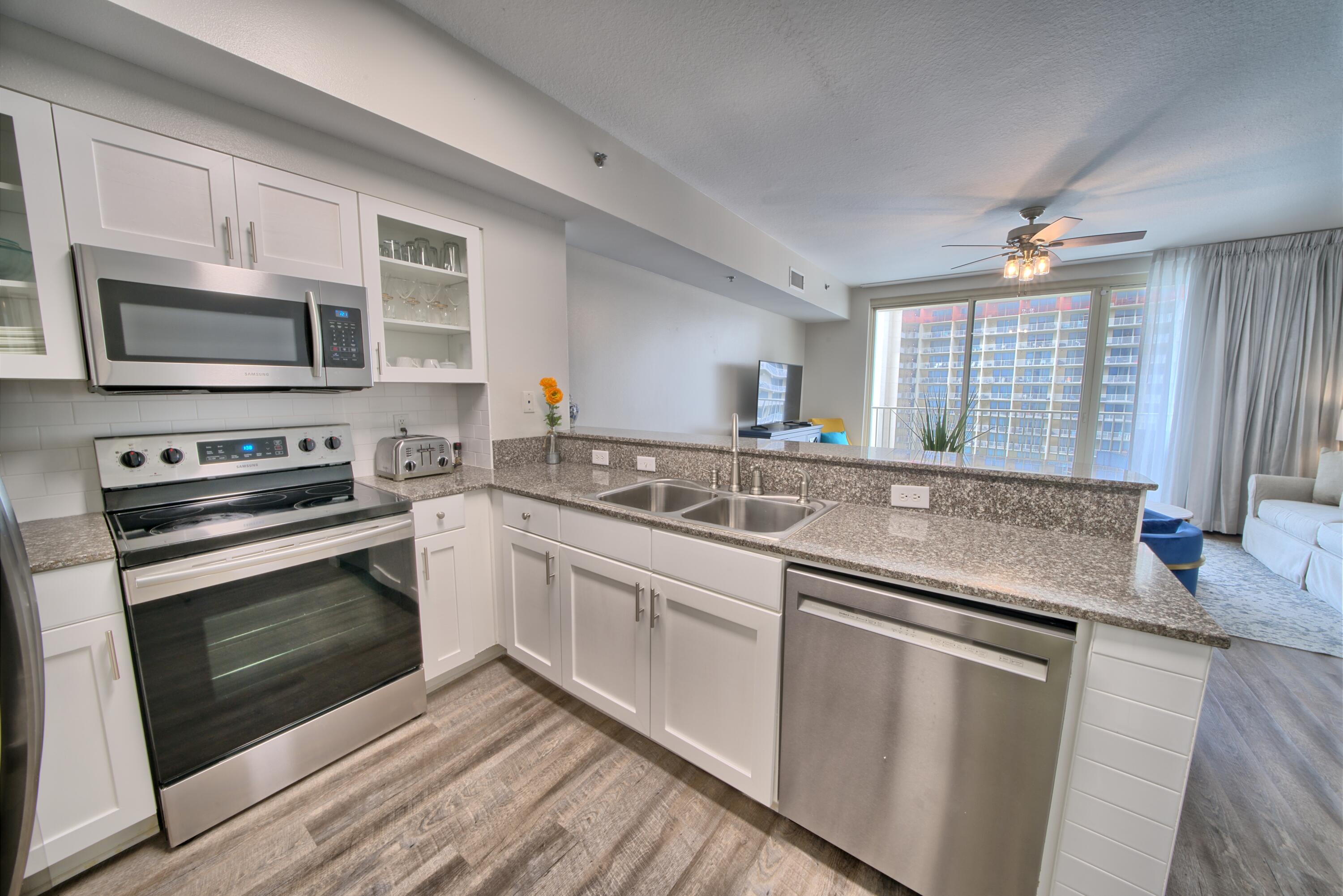 SHORES OF PANAMA - Residential