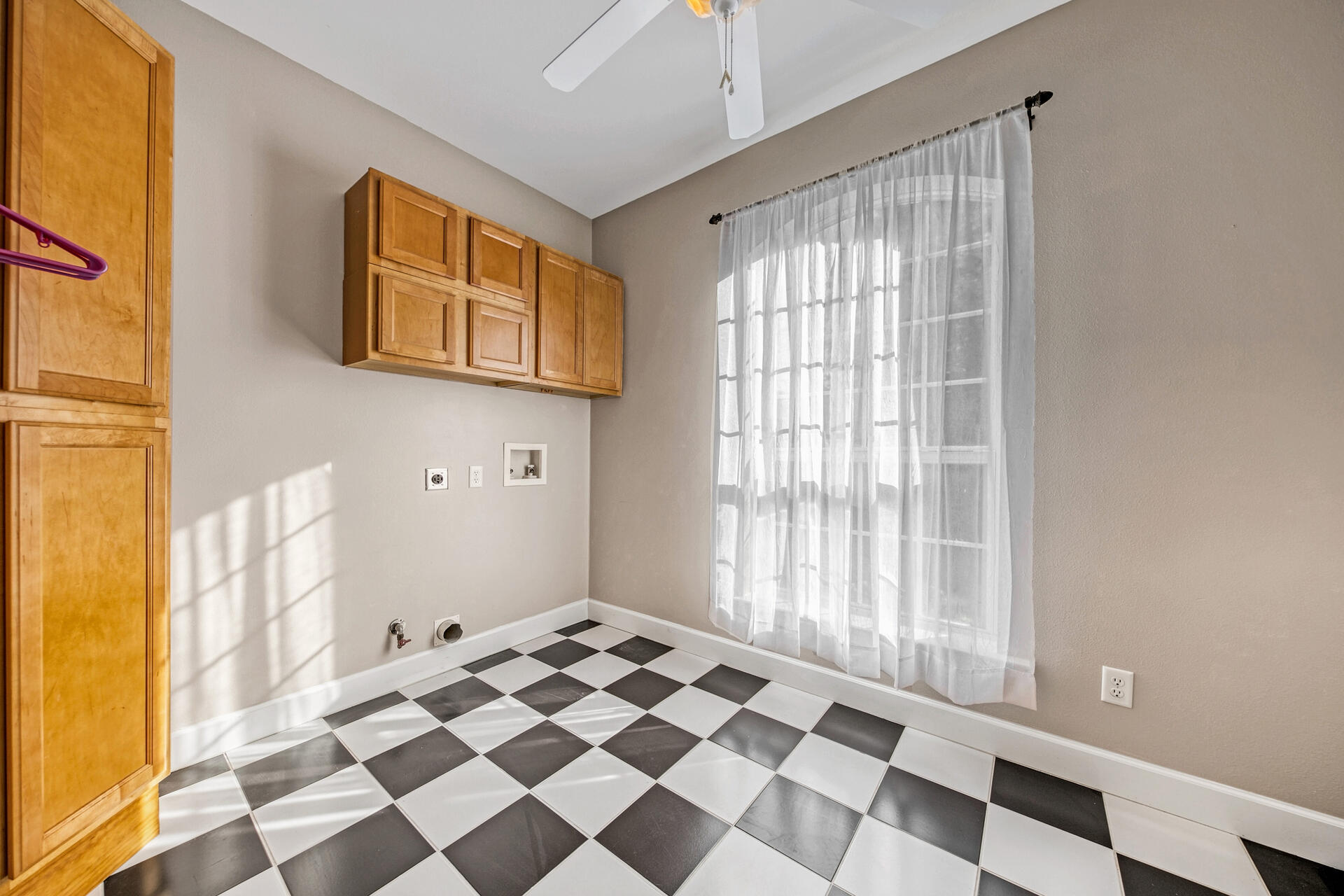 RAINTREE ESTATES - Residential