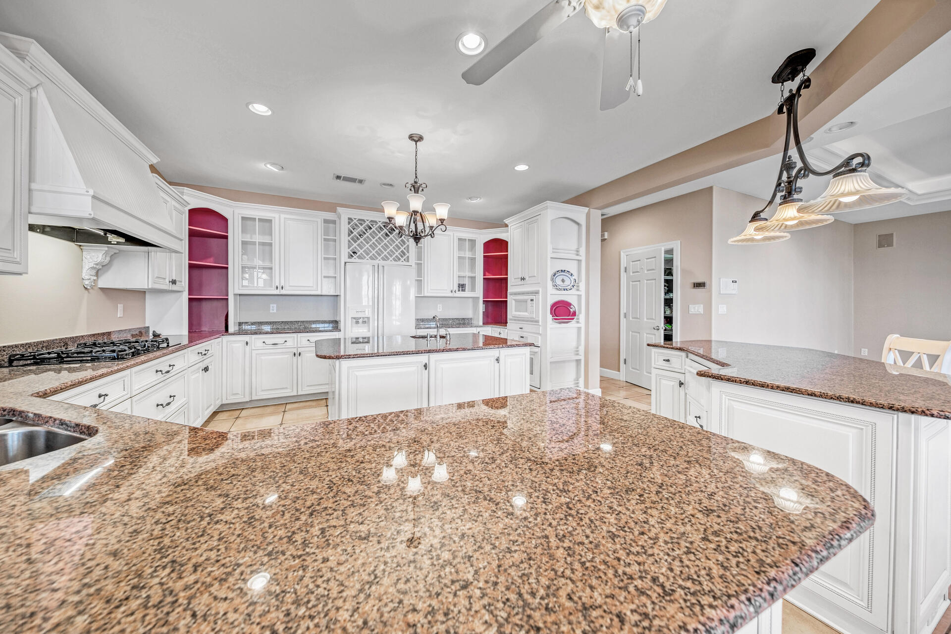 RAINTREE ESTATES - Residential