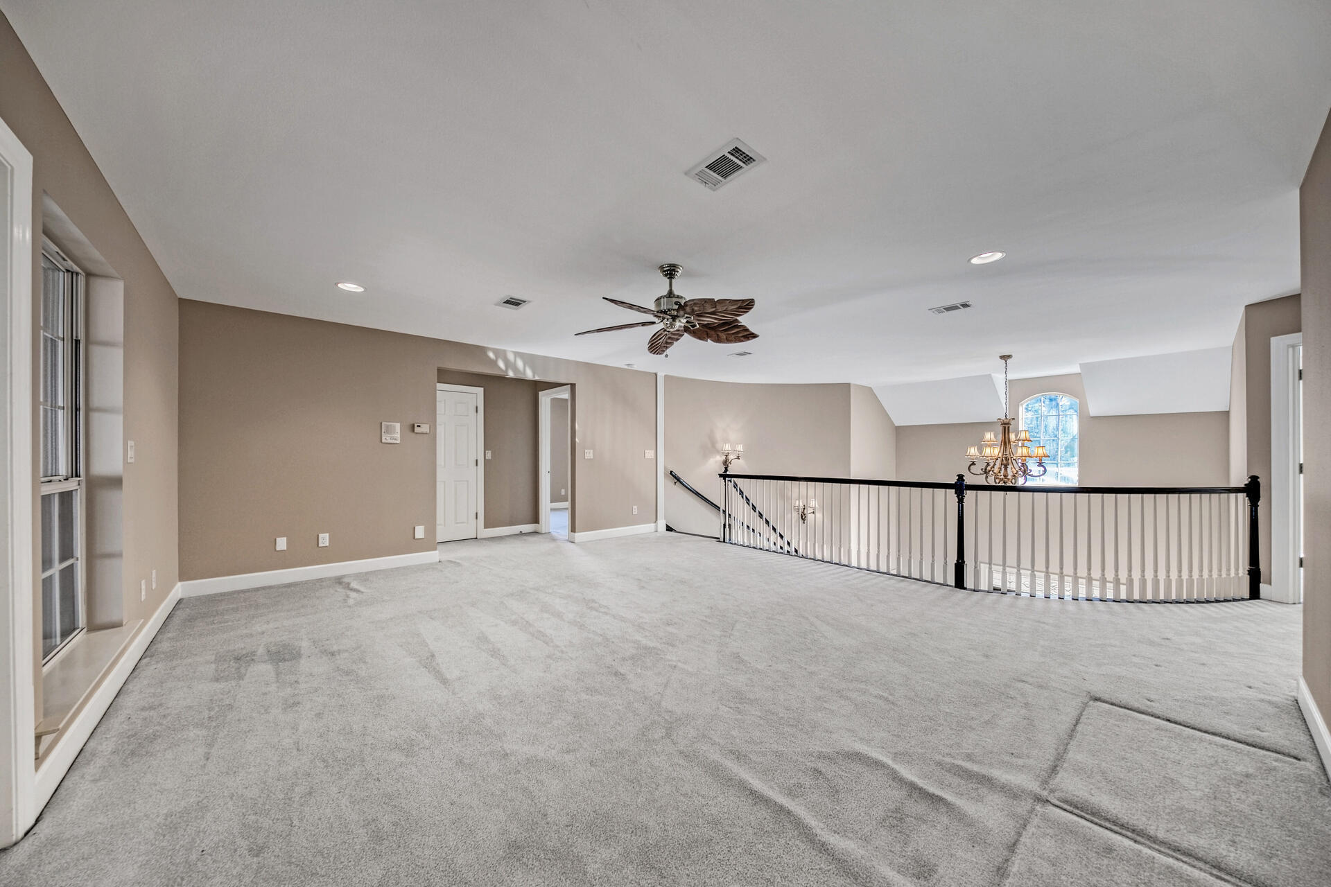 RAINTREE ESTATES - Residential