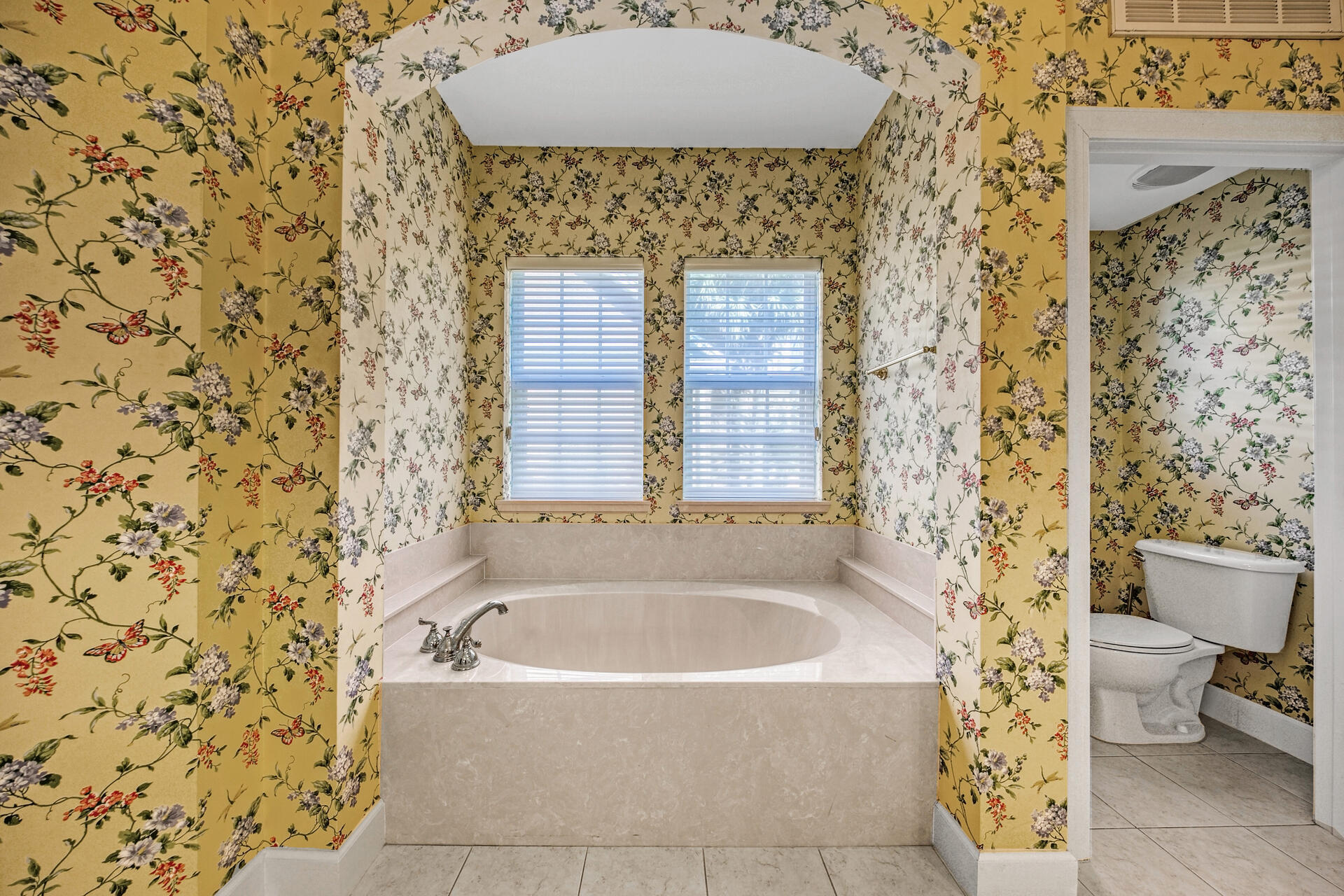 RAINTREE ESTATES - Residential