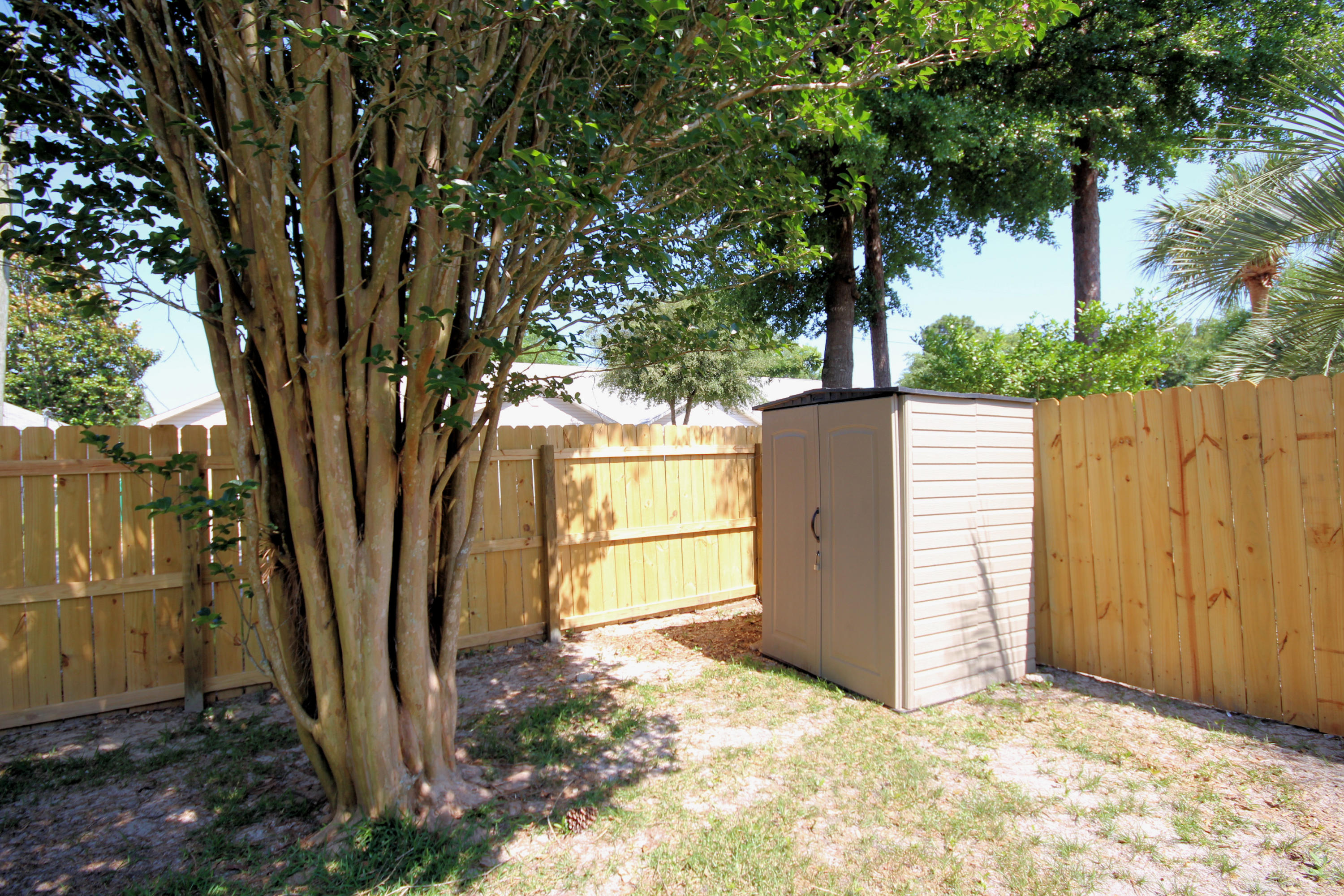 HIGH GROVE PLANTATION - Residential