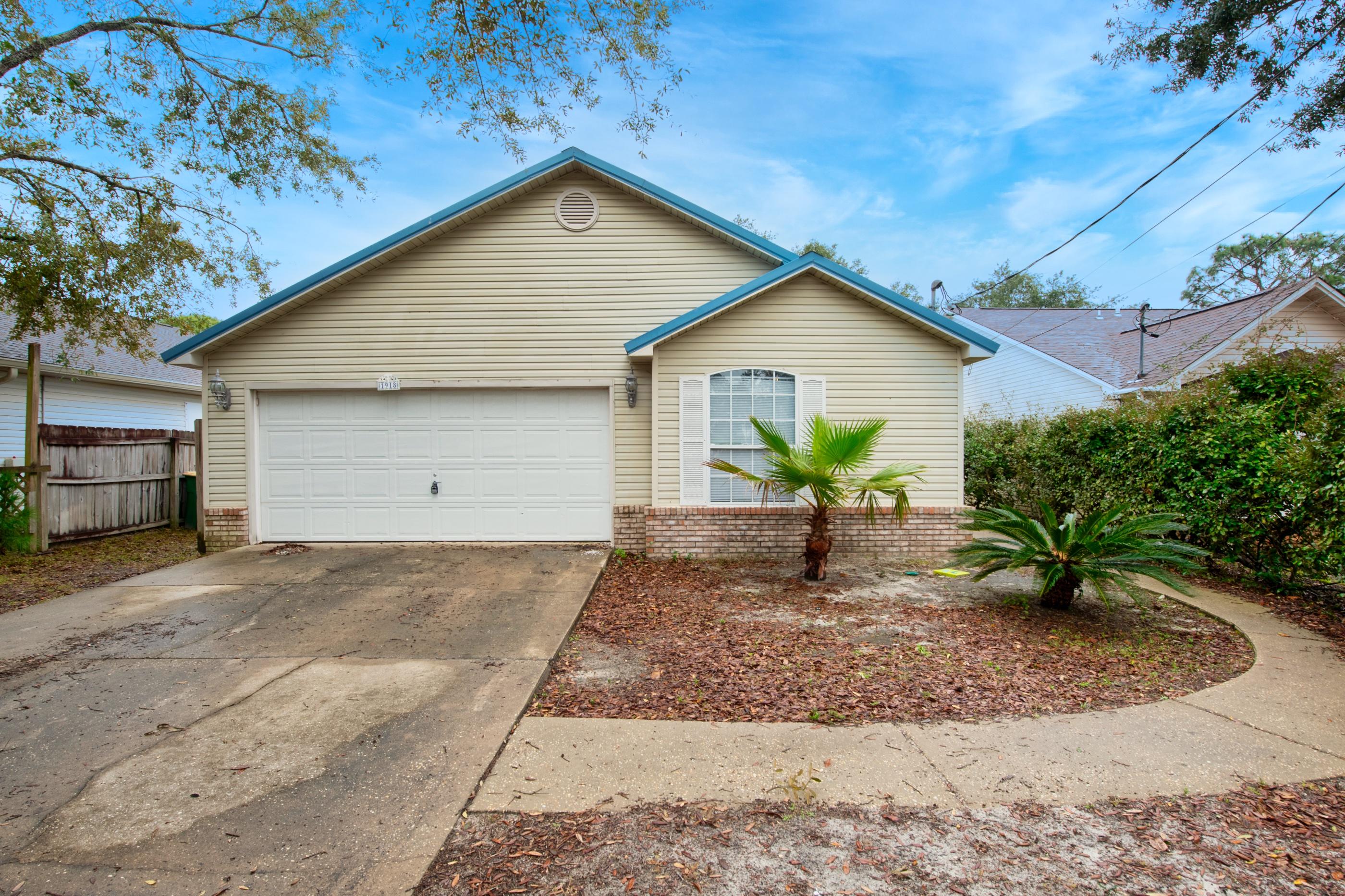 NAVARRE S/D 1ST ADDN - Residential