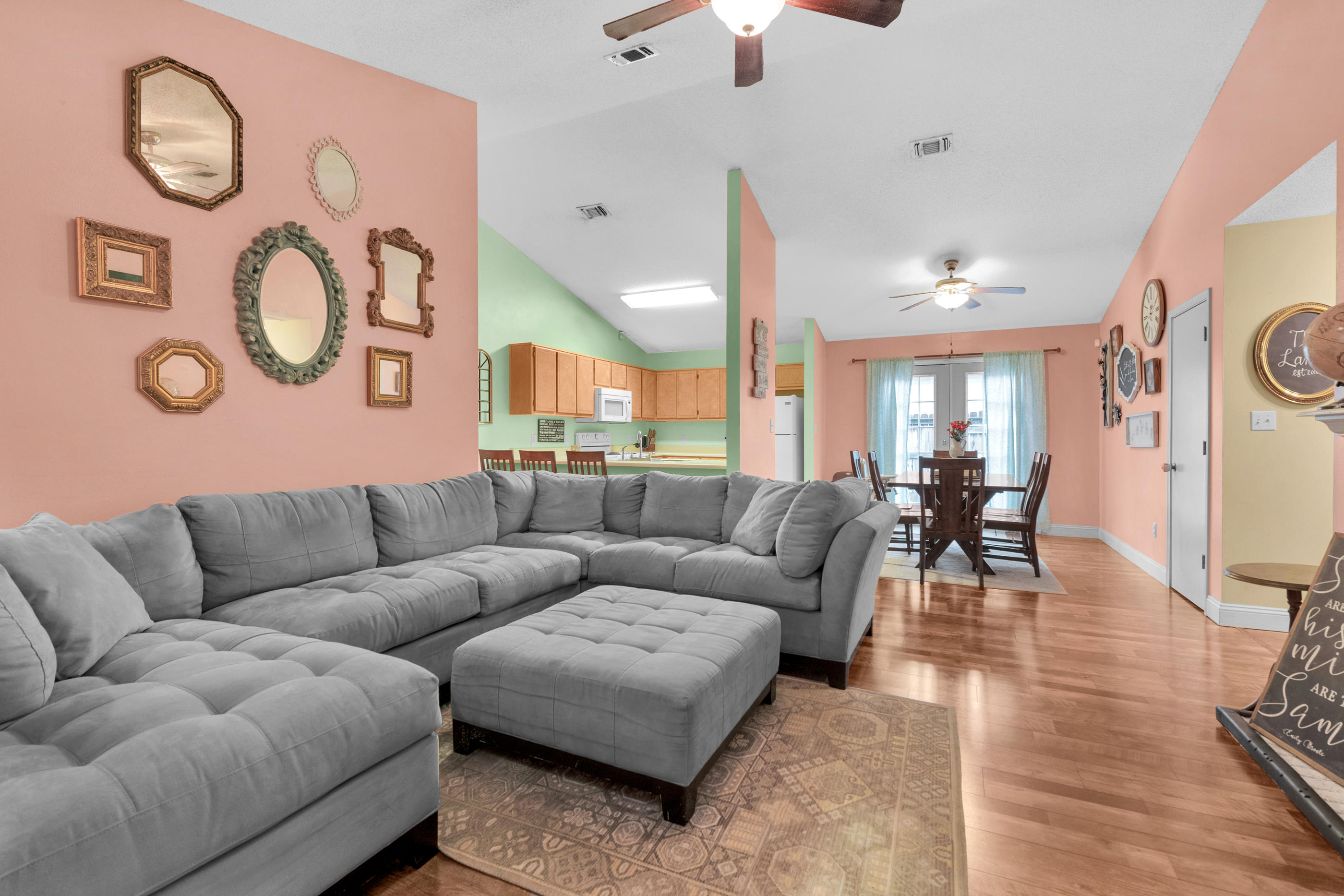 NAVARRE S/D 1ST ADDN - Residential