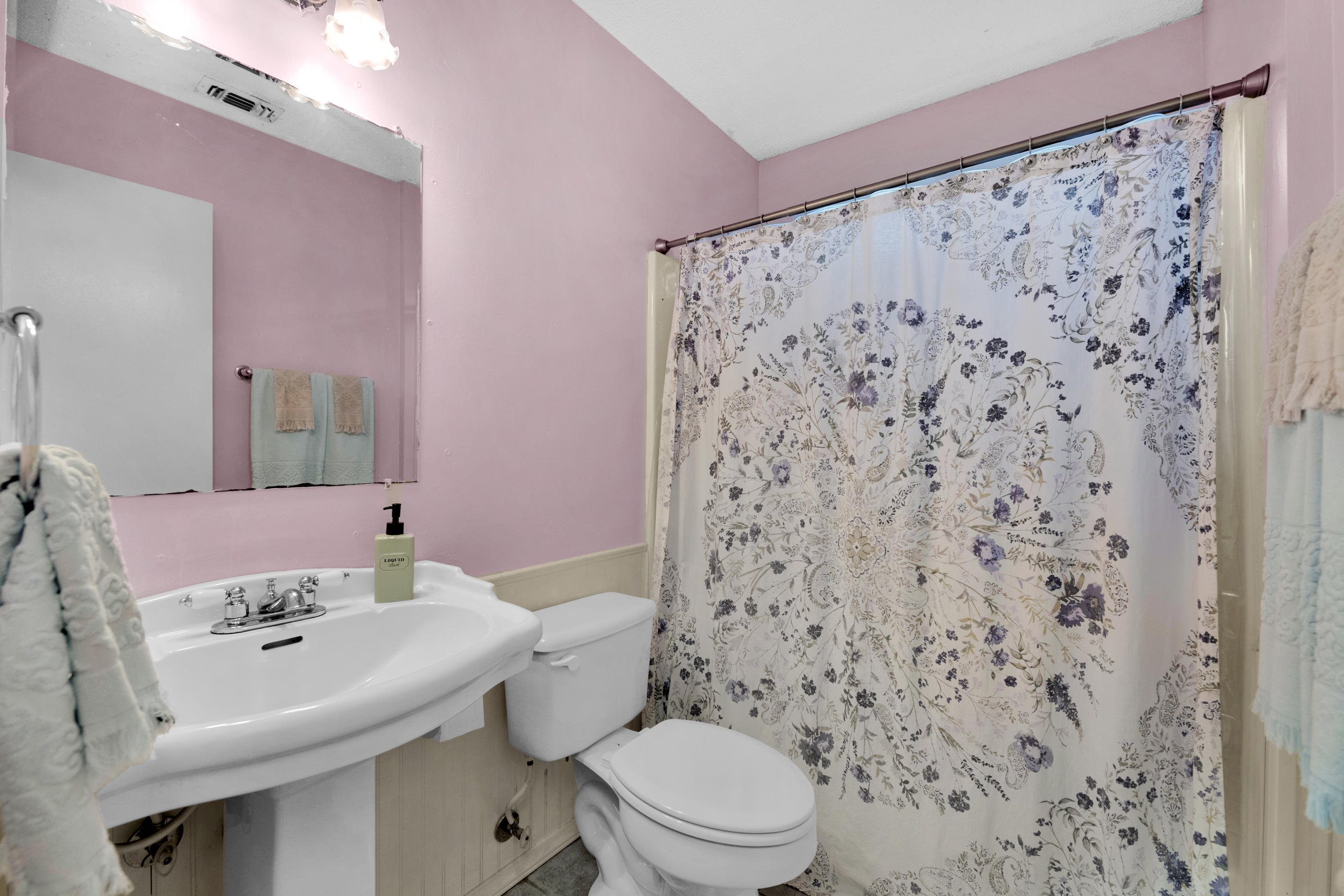 NAVARRE S/D 1ST ADDN - Residential