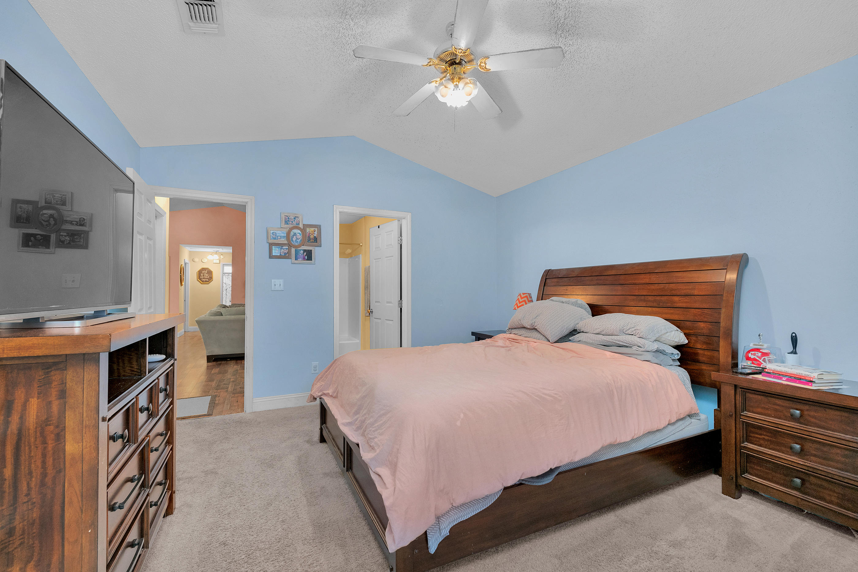 NAVARRE S/D 1ST ADDN - Residential