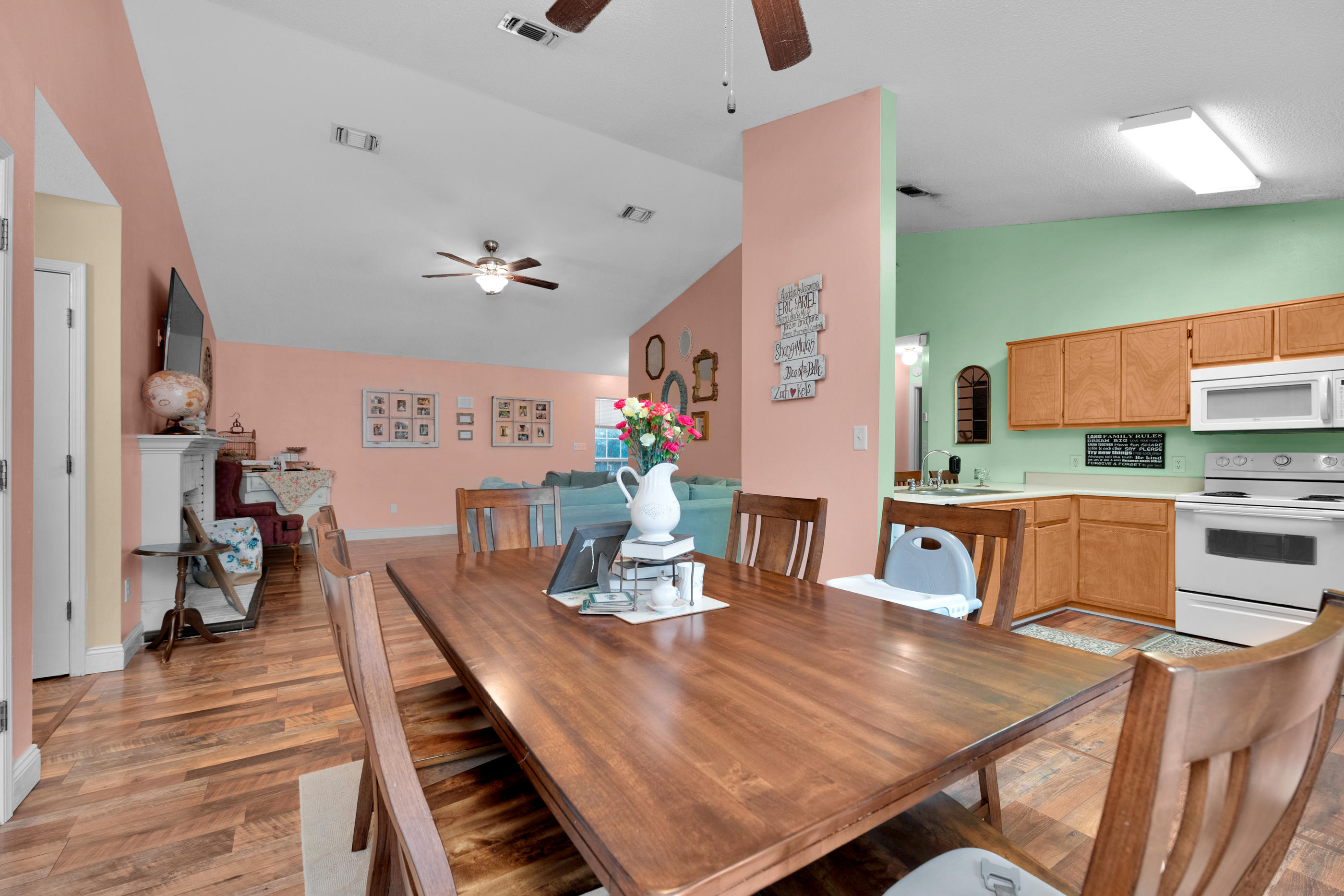 NAVARRE S/D 1ST ADDN - Residential