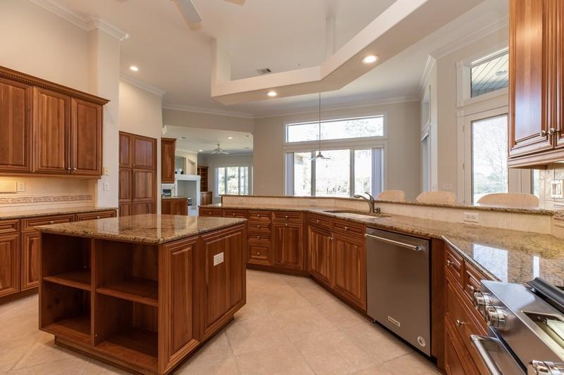 ROCKY BAYOU COUNTRY CLUB ESTATES 10 - Residential