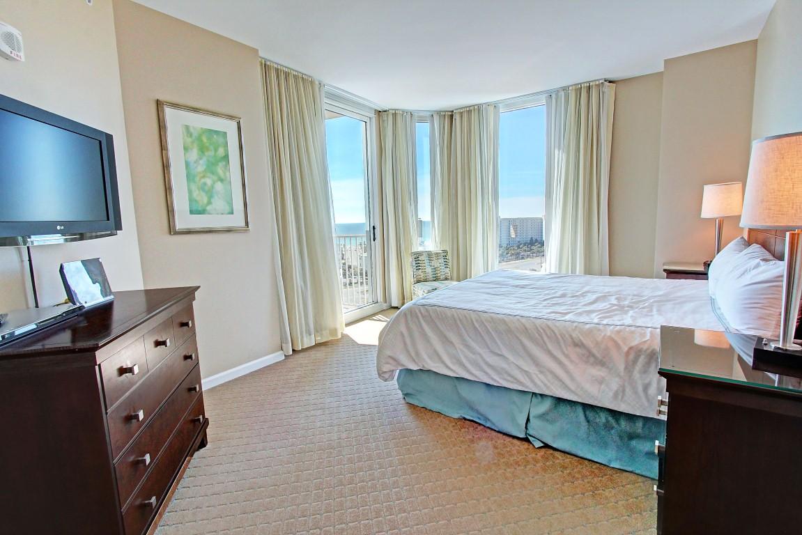 THE PALMS OF DESTIN - Residential