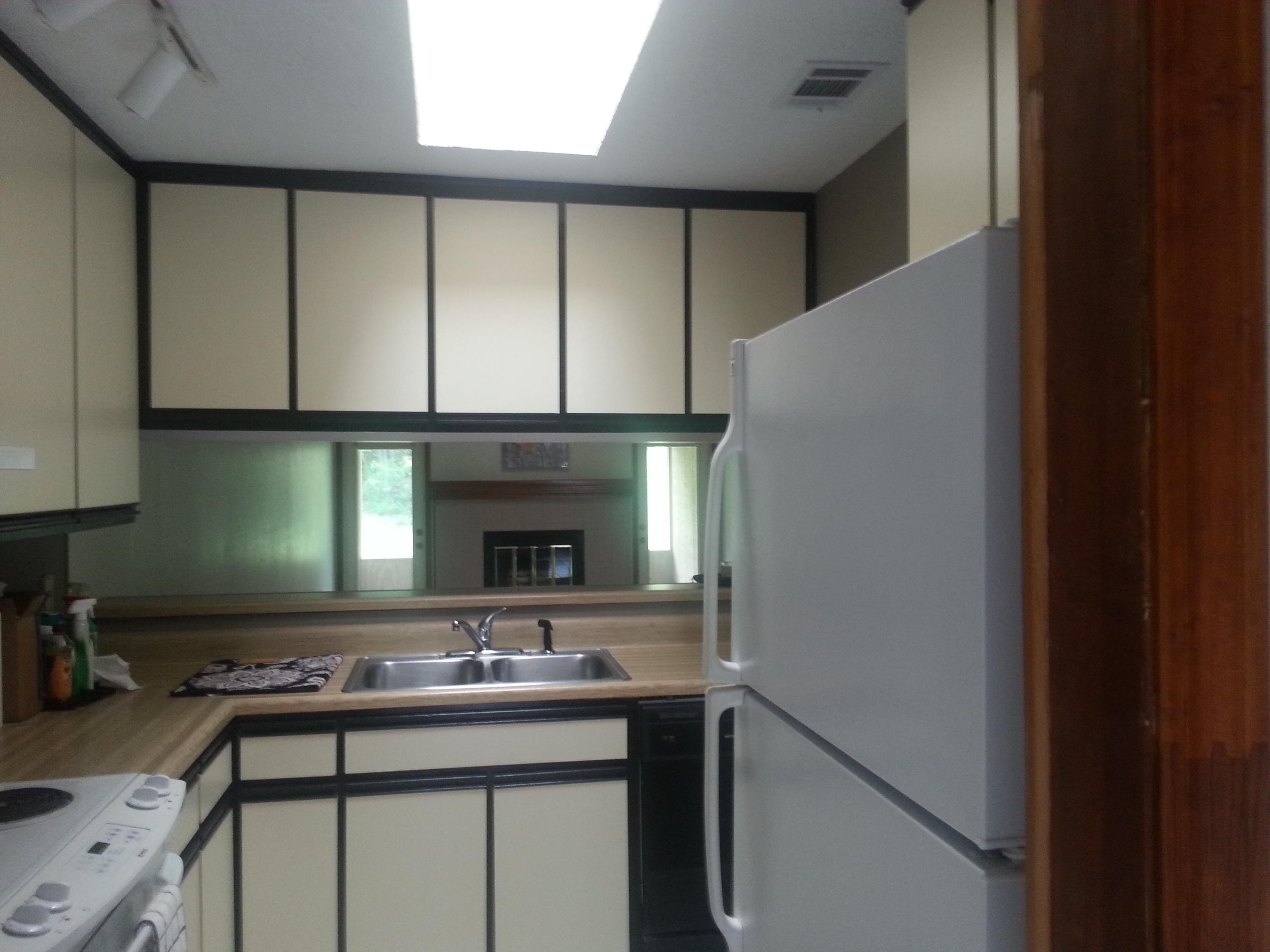 HIDDEN COVE T/H - Residential