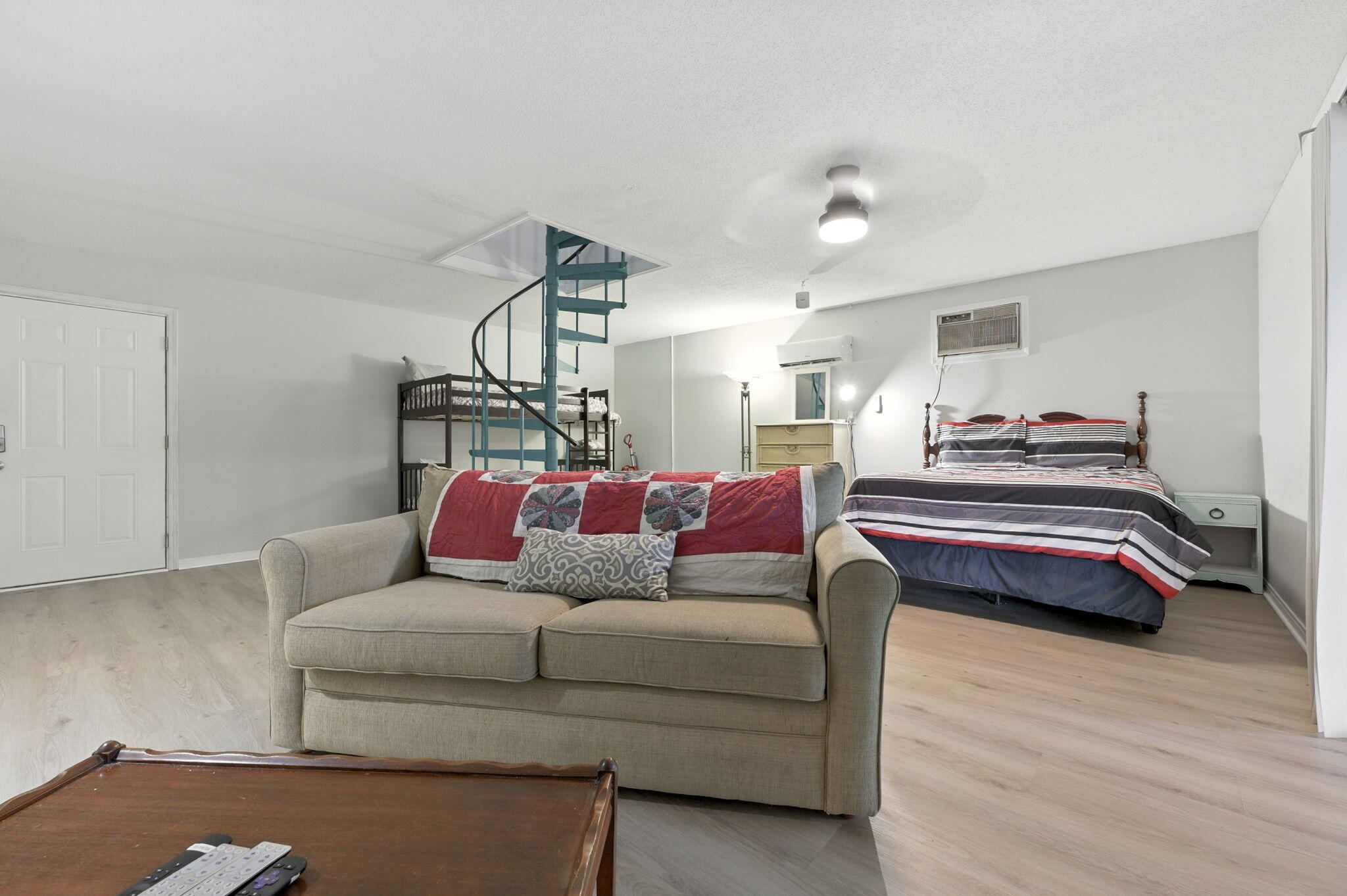 SEA LARK LANDING - Residential