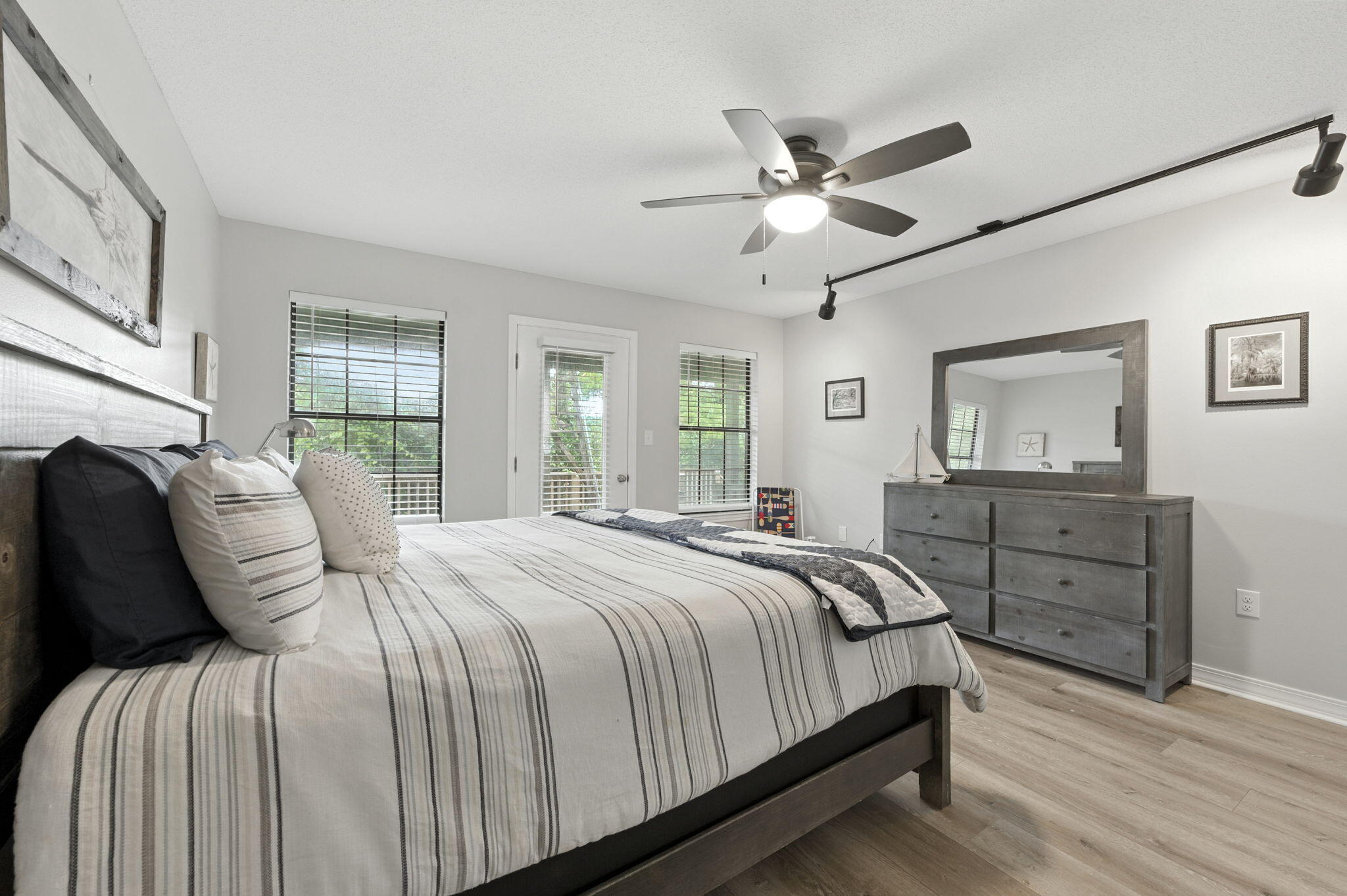 SEA LARK LANDING - Residential