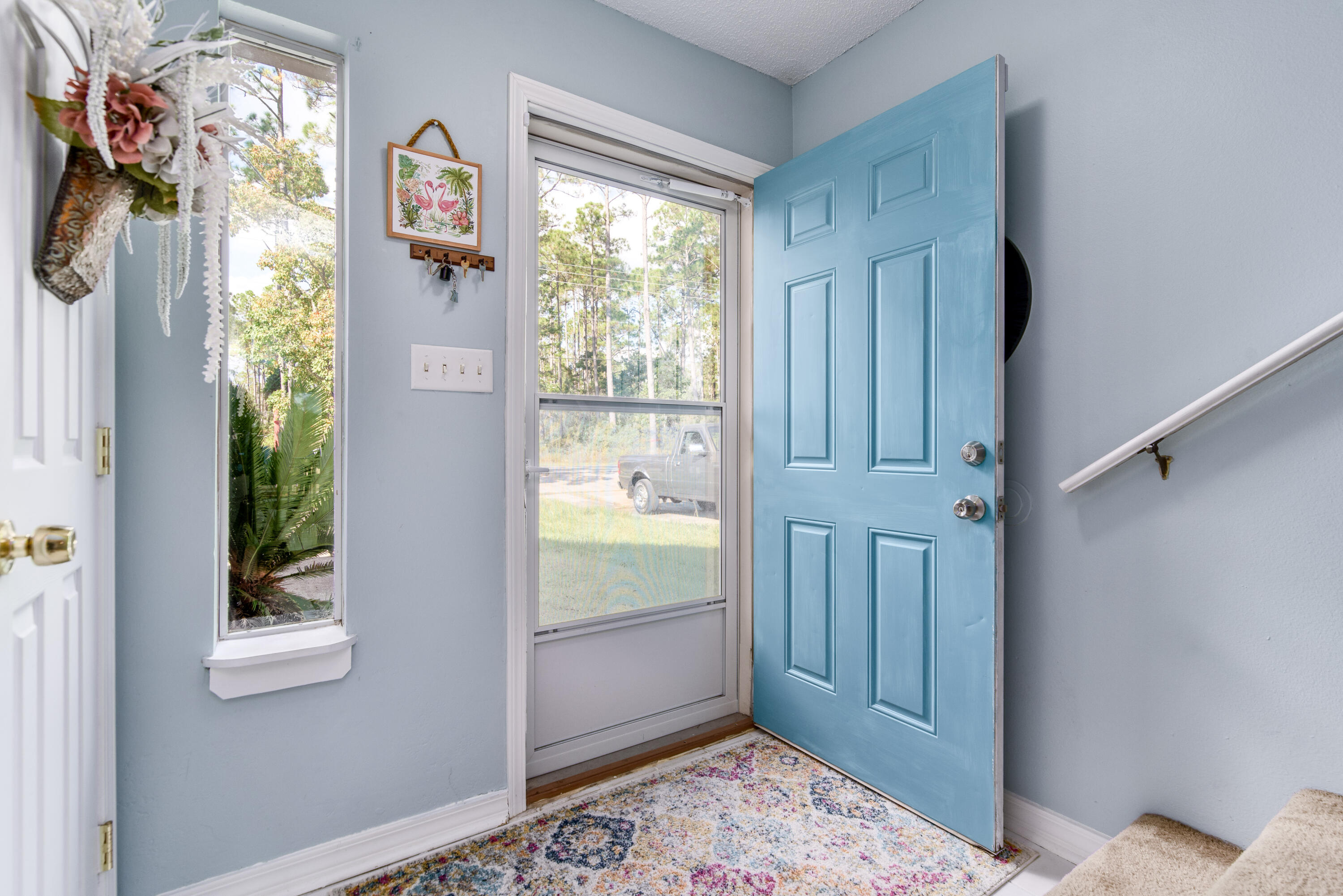 SCHNEIDER DRIVE T/H - Residential