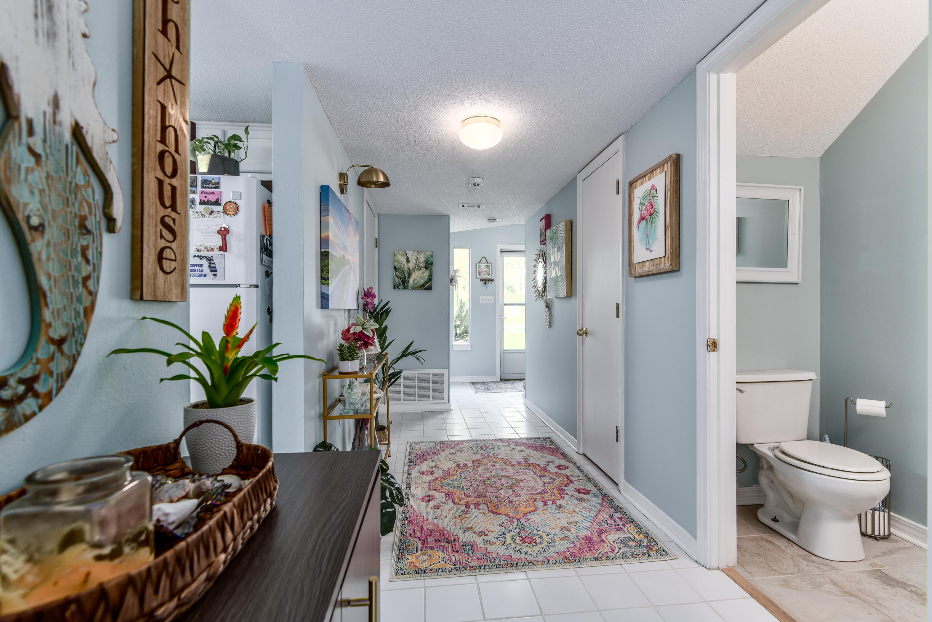 SCHNEIDER DRIVE T/H - Residential